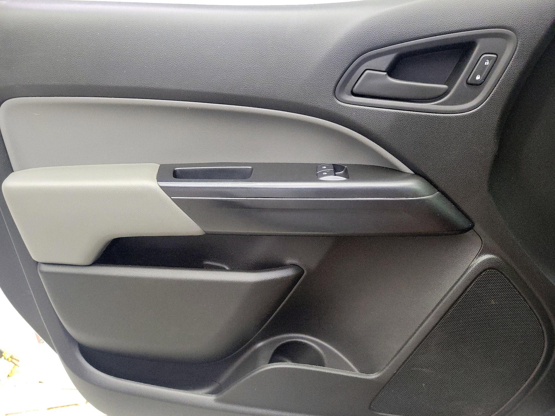 Thumbnail: 2020 Chevrolet Colorado - 12