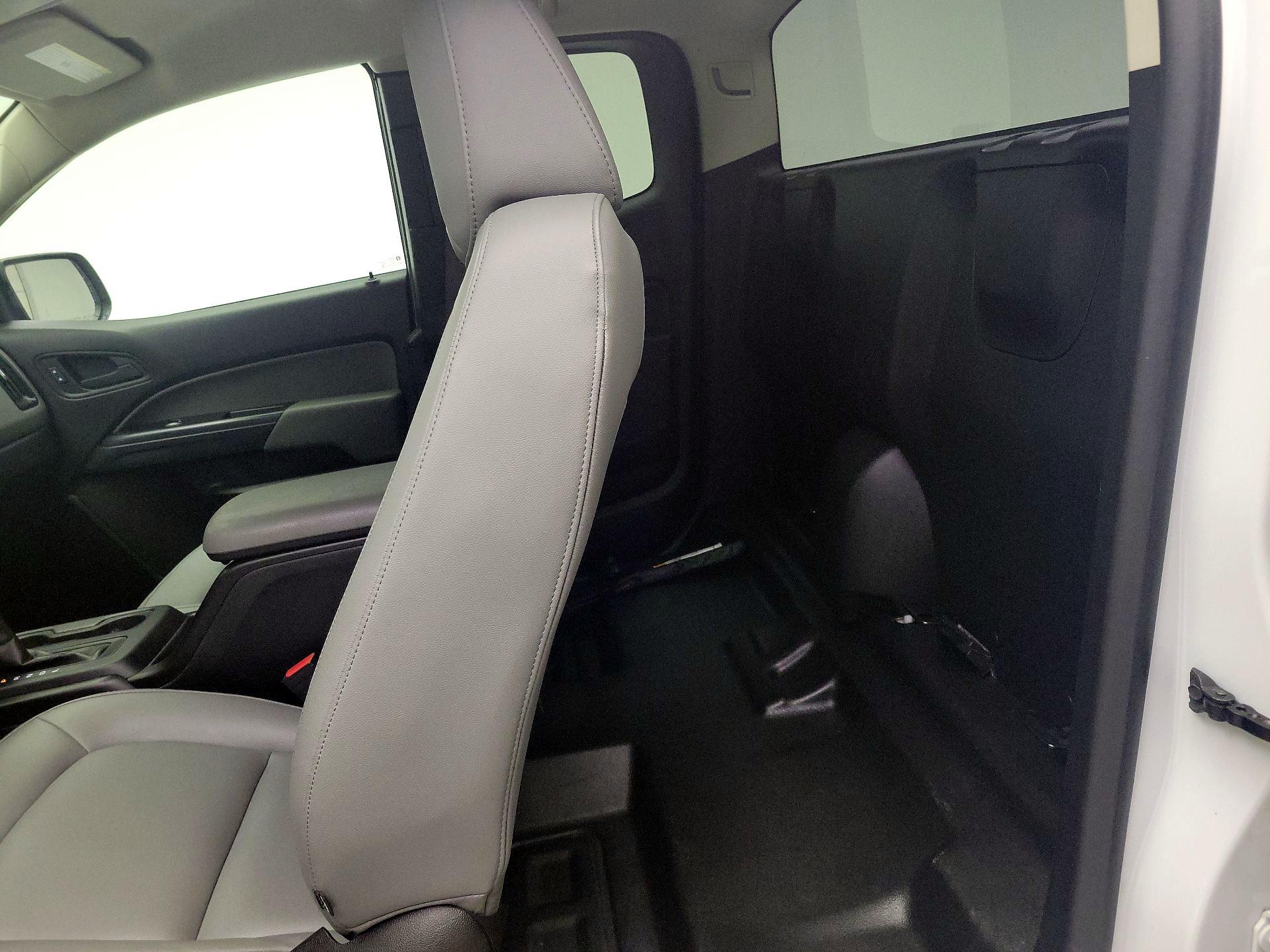 Thumbnail: 2020 Chevrolet Colorado - 19