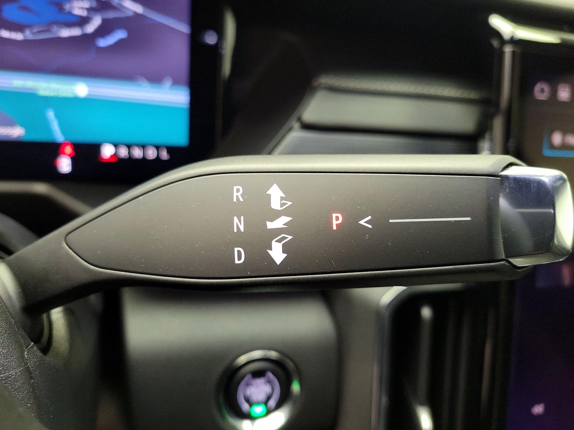 Thumbnail: 2025 GMC Acadia - 16