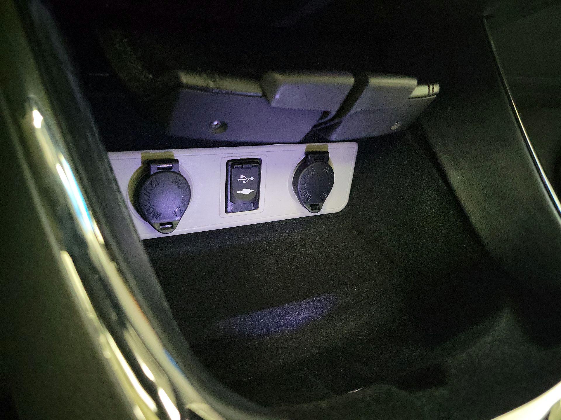 Thumbnail: 2014 Toyota Avalon - 19