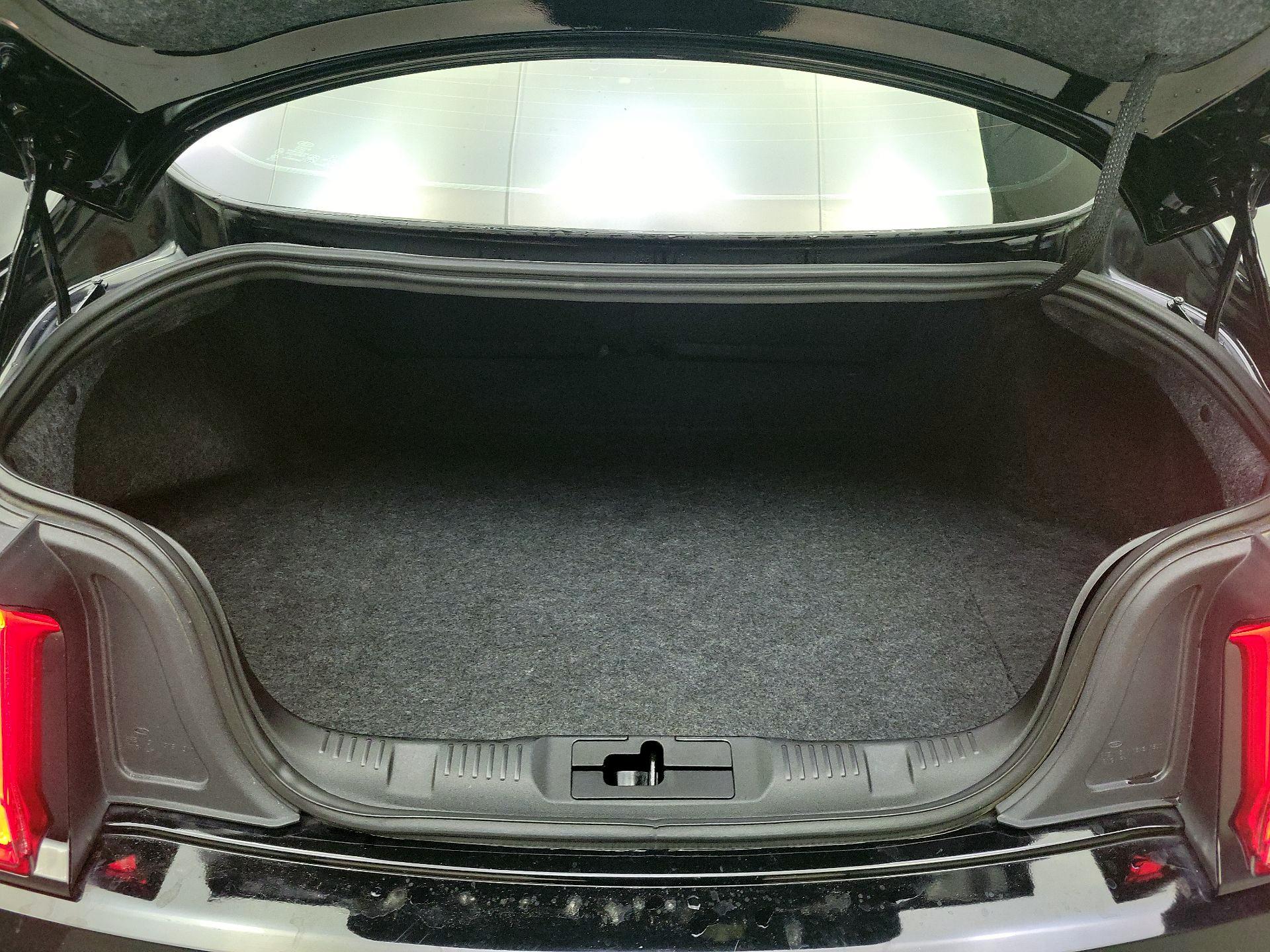 Thumbnail: 2019 Ford Mustang - 19