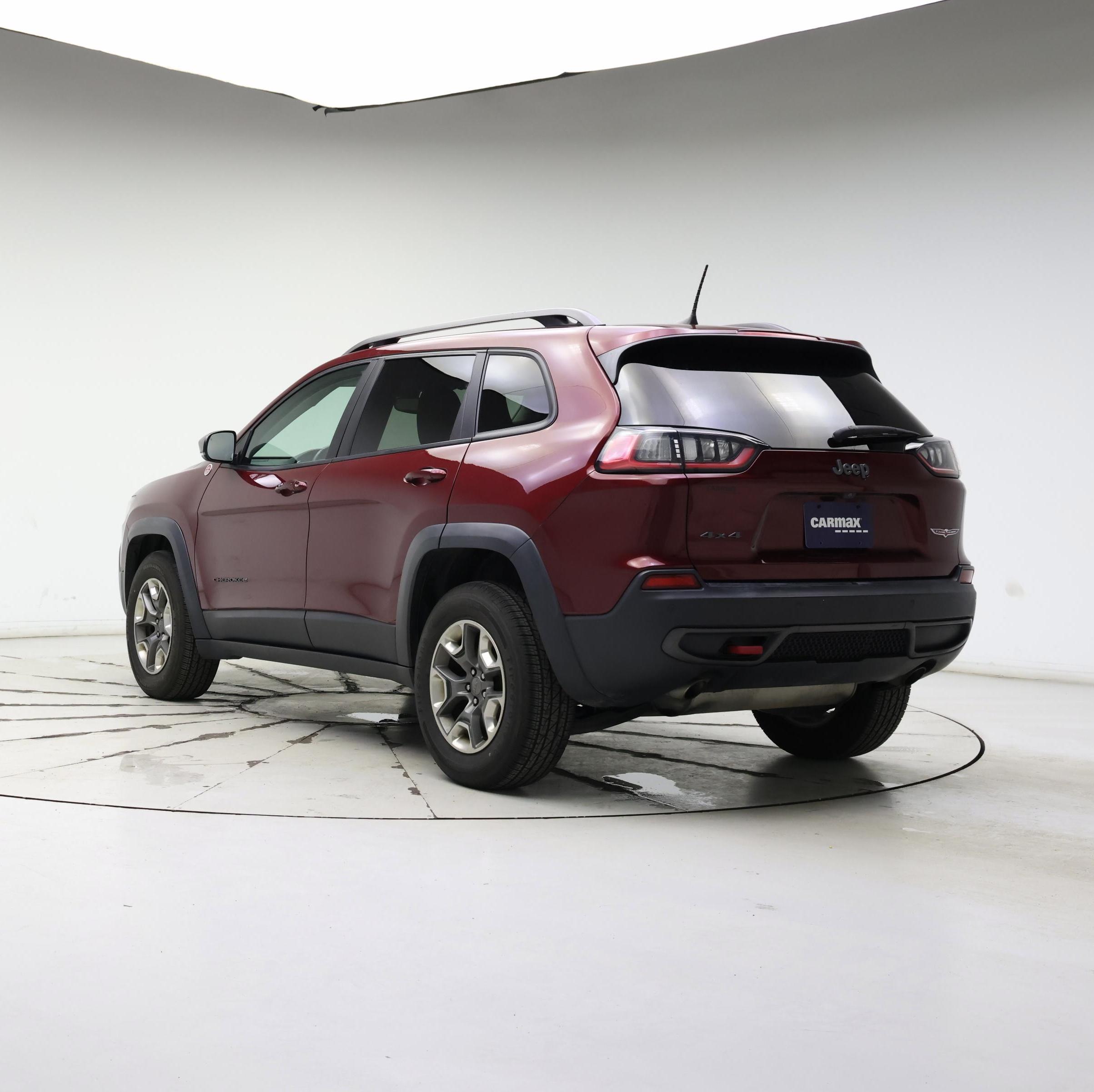 Thumbnail: 2019 Jeep Cherokee - 2