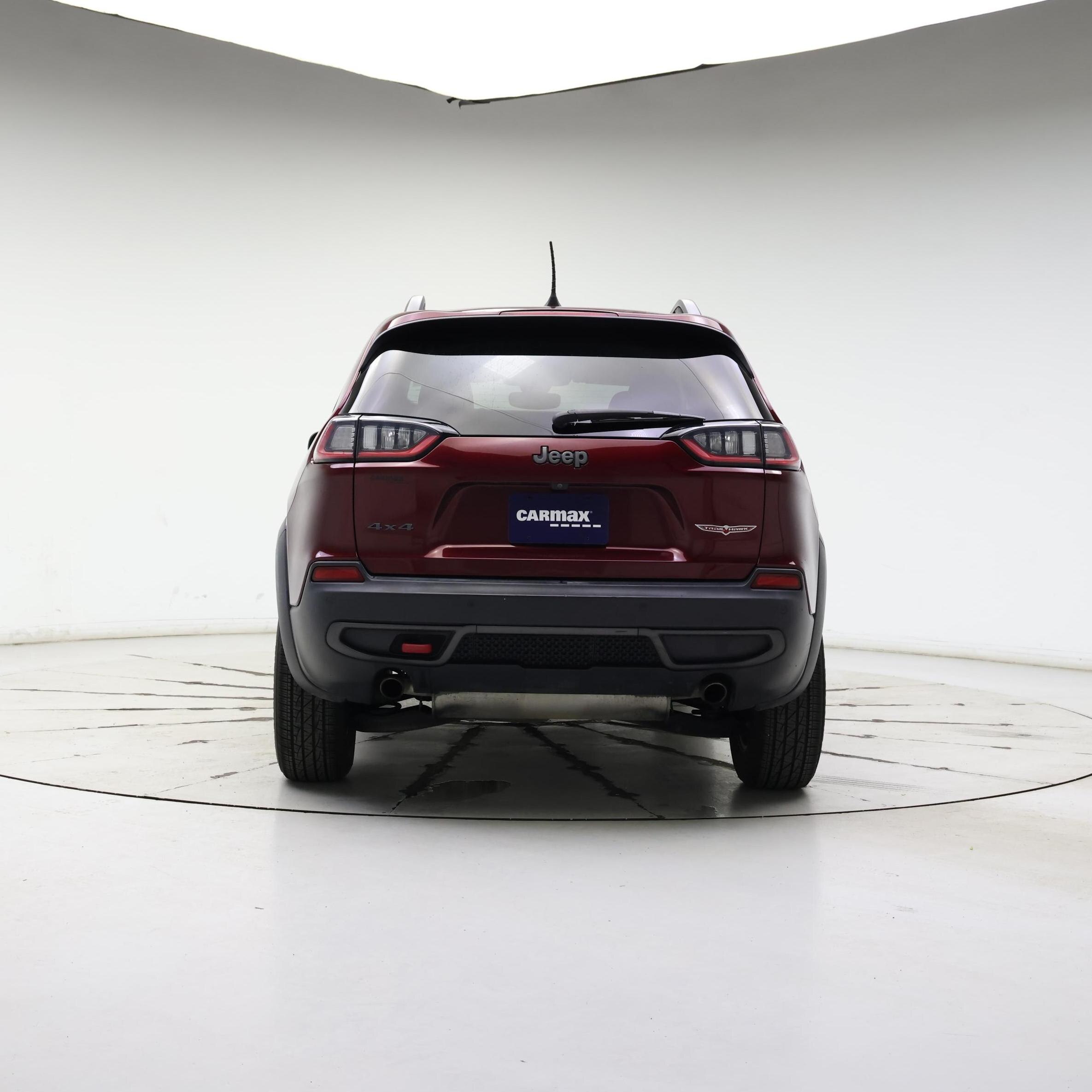 Thumbnail: 2019 Jeep Cherokee - 6