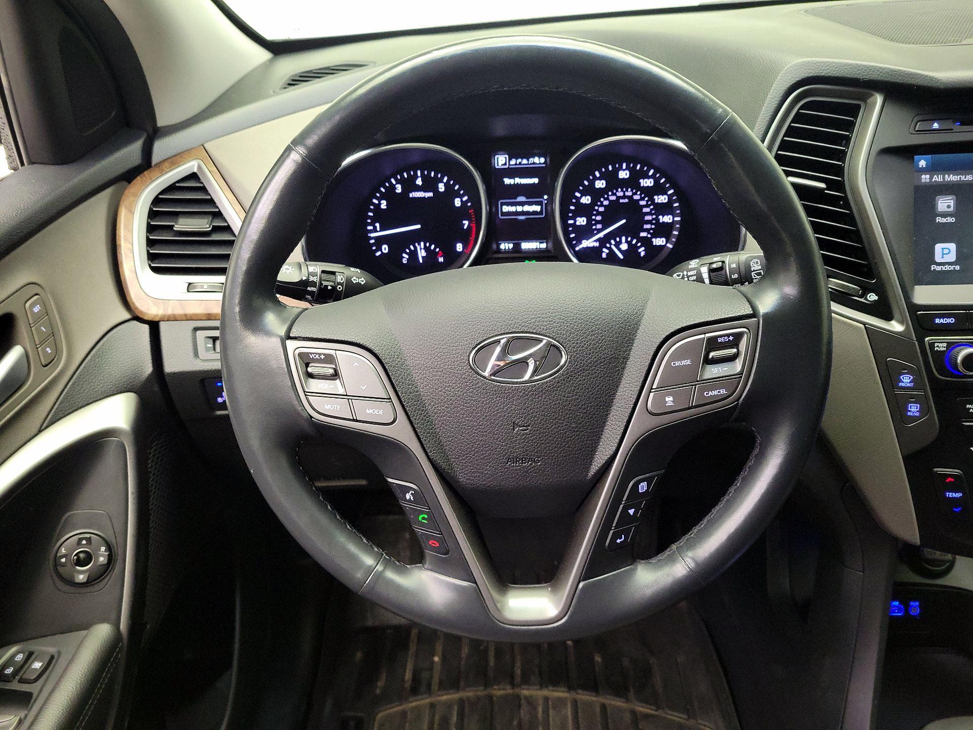 Thumbnail: 2018 Hyundai Santa Fe - 10