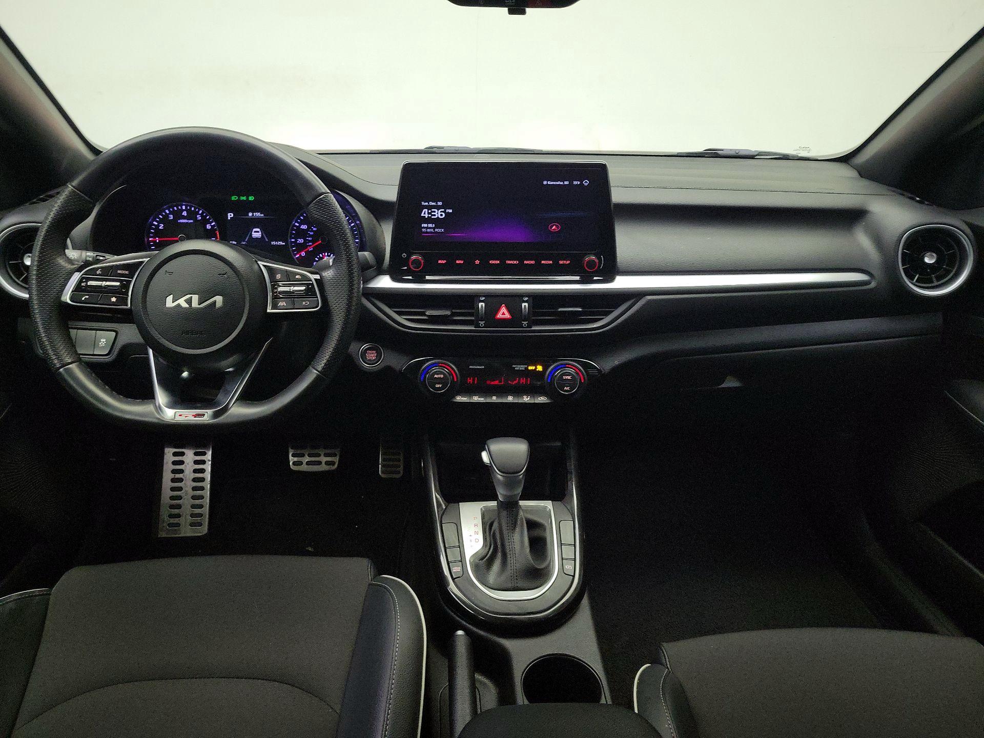 Thumbnail: 2023 Kia Forte - 9