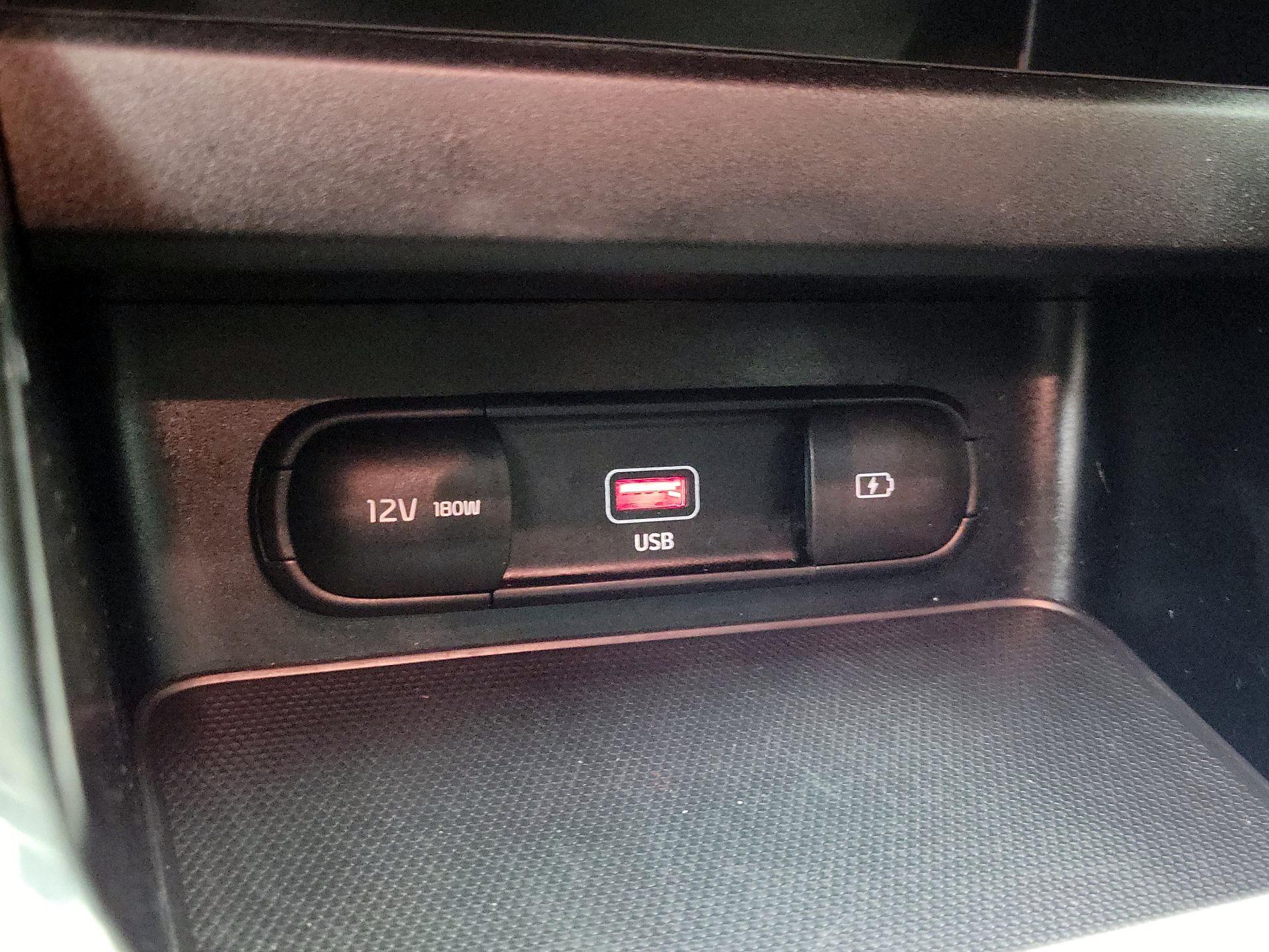 Thumbnail: 2023 Kia Forte - 19