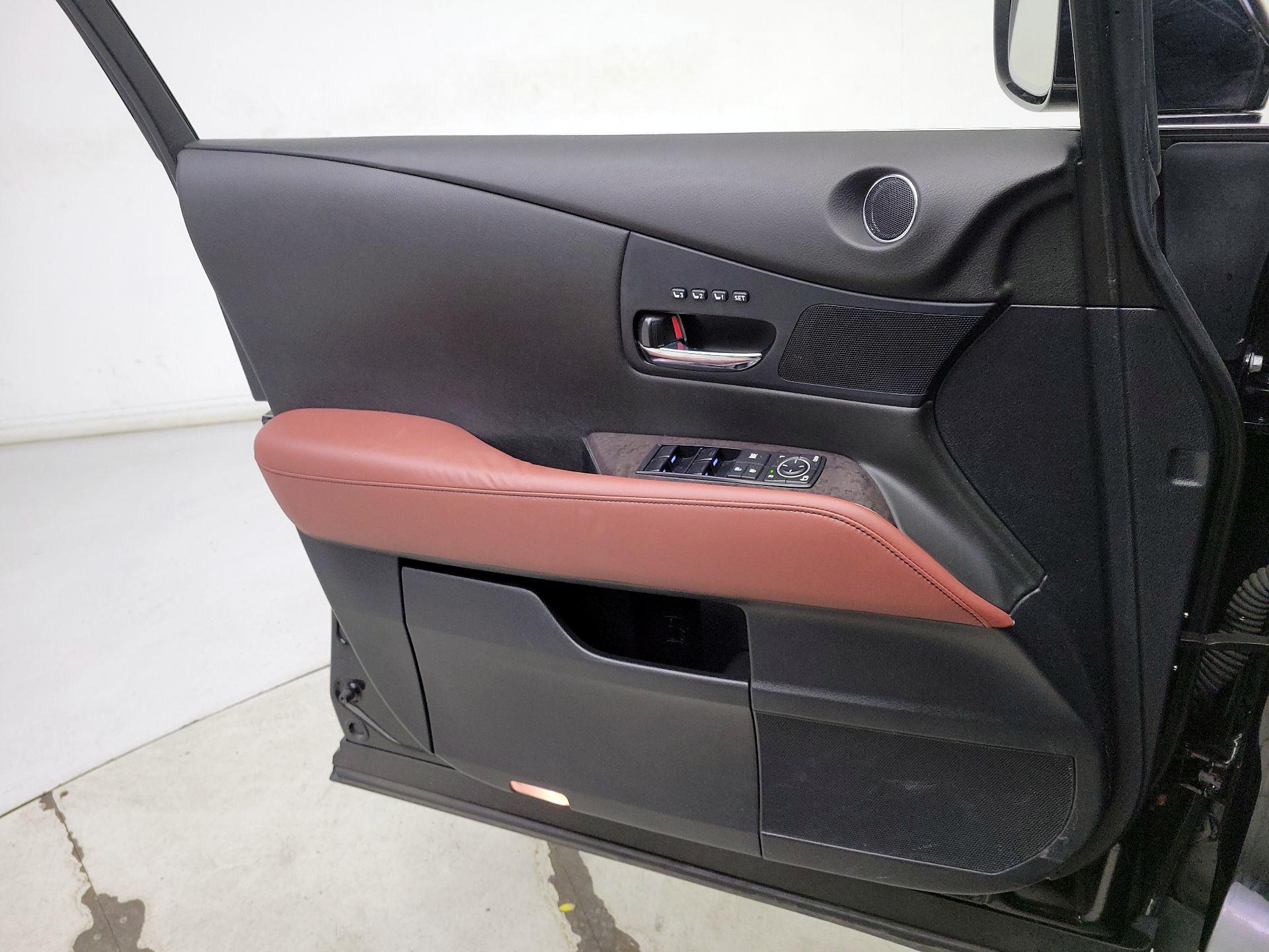 Thumbnail: 2015 Lexus RX - 12