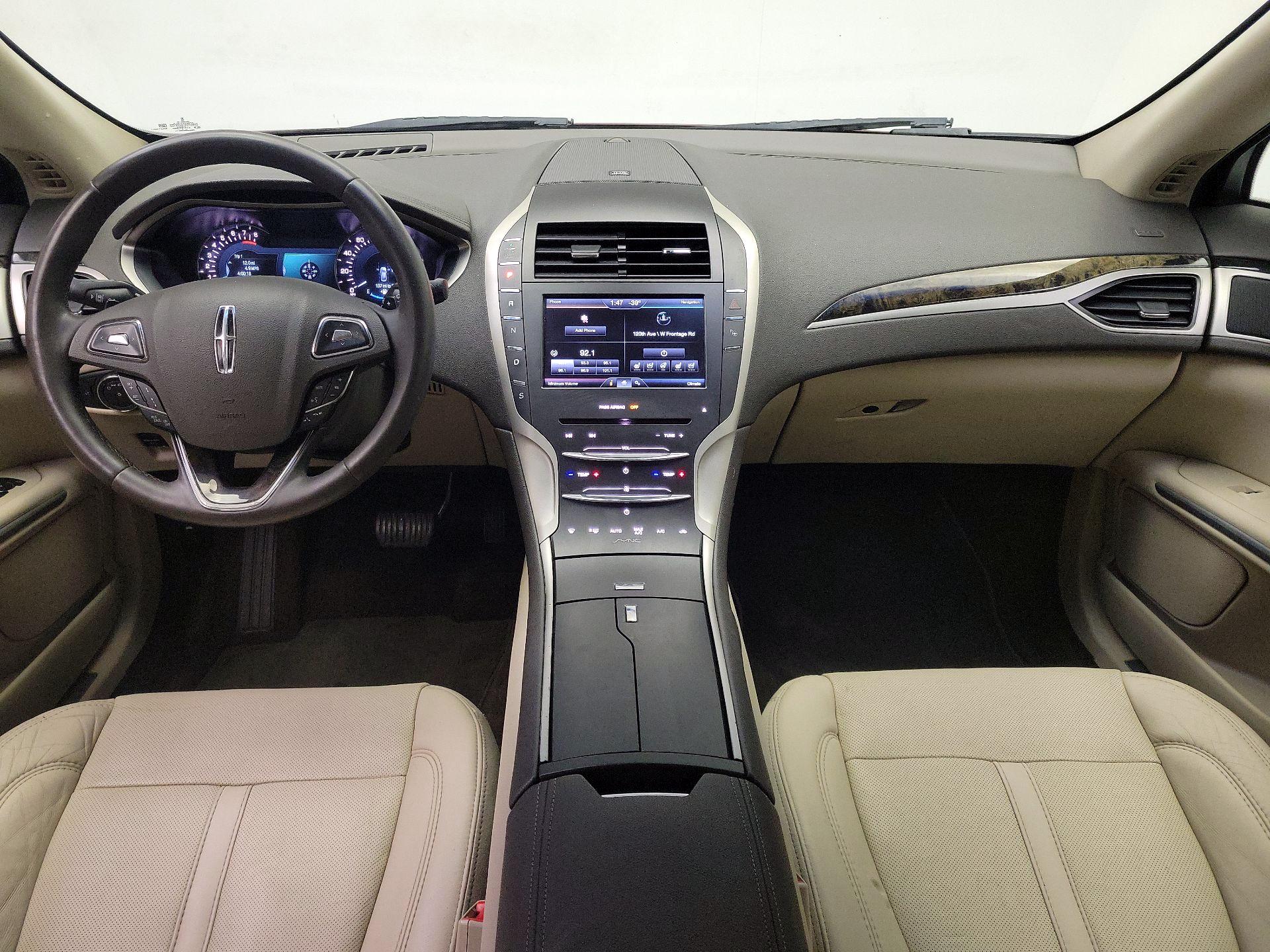 Thumbnail: 2016 Lincoln MKZ - 9