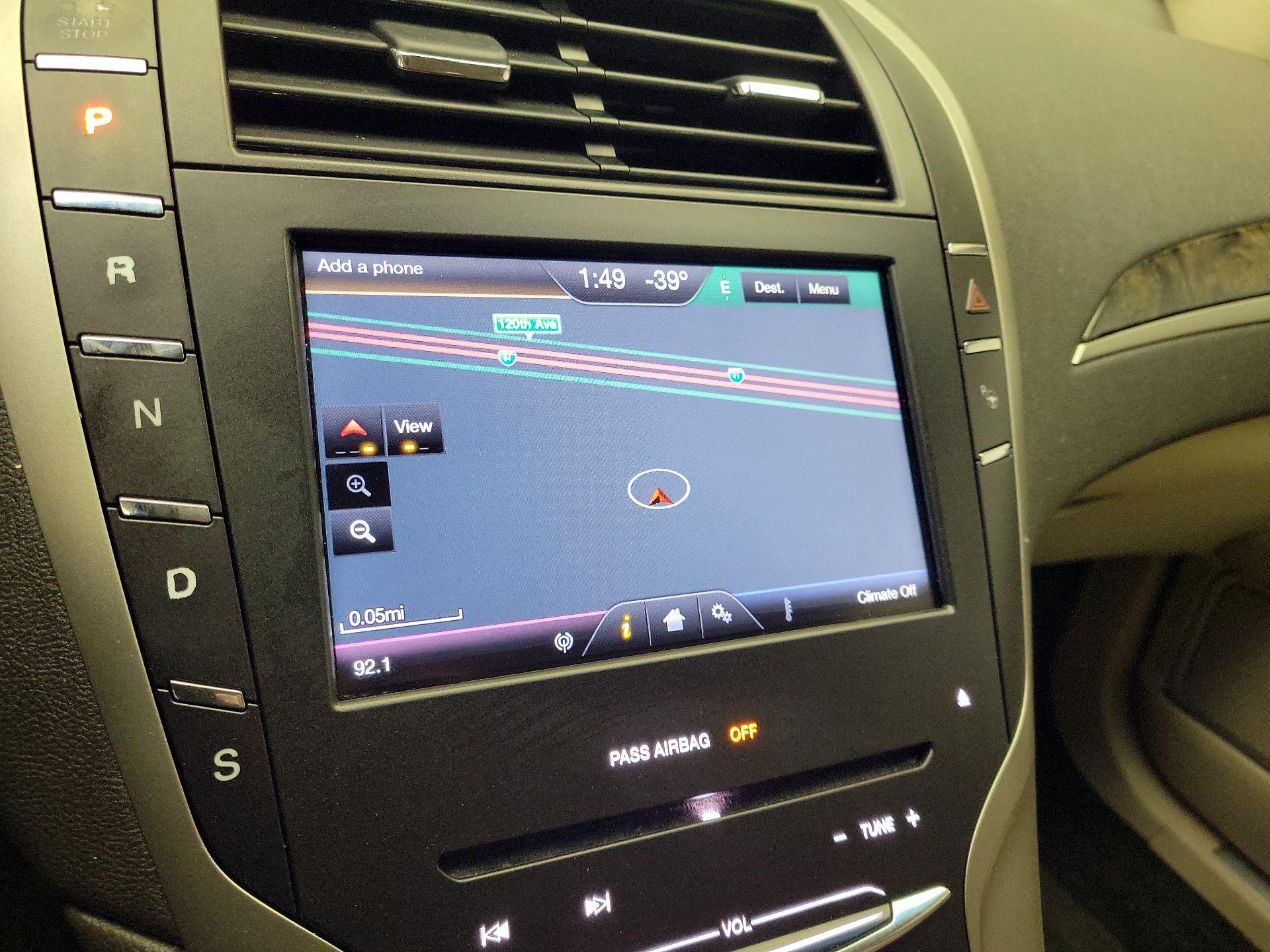 Thumbnail: 2016 Lincoln MKZ - 14