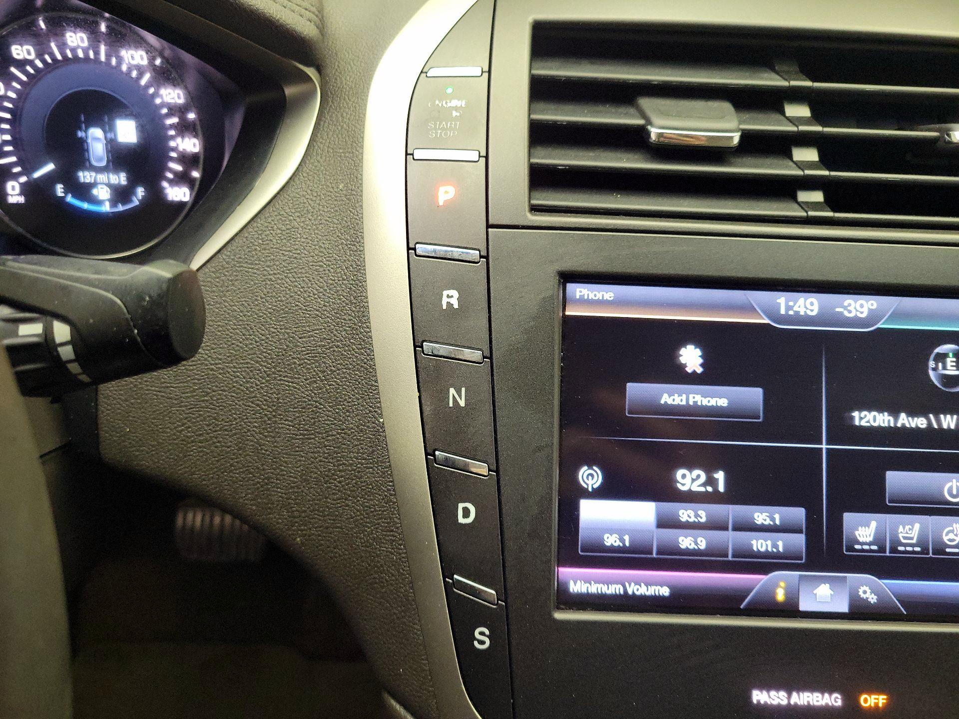 Thumbnail: 2016 Lincoln MKZ - 18