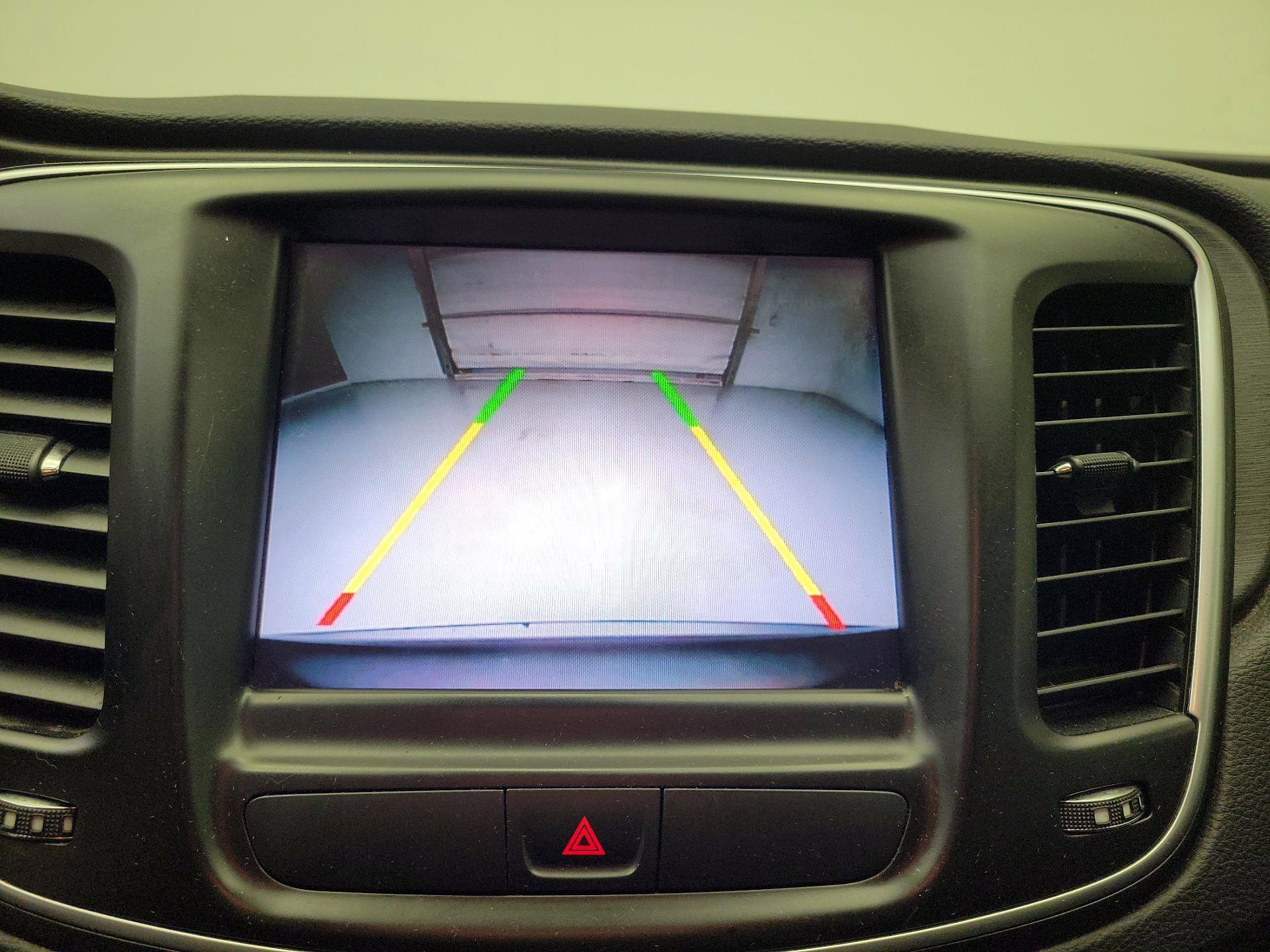 Thumbnail: 2016 Chrysler 200 - 13