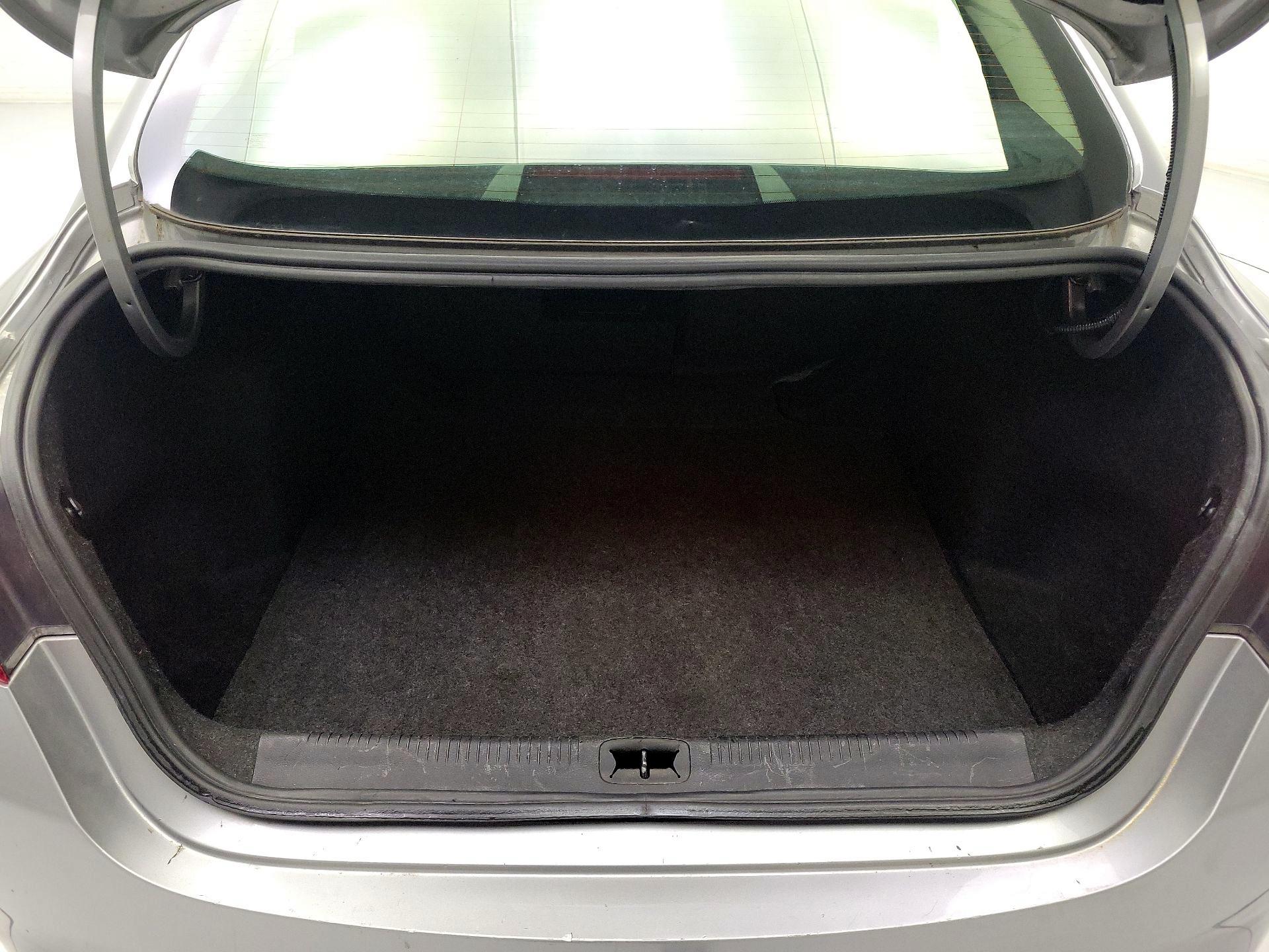 Thumbnail: 2016 Chrysler 200 - 19