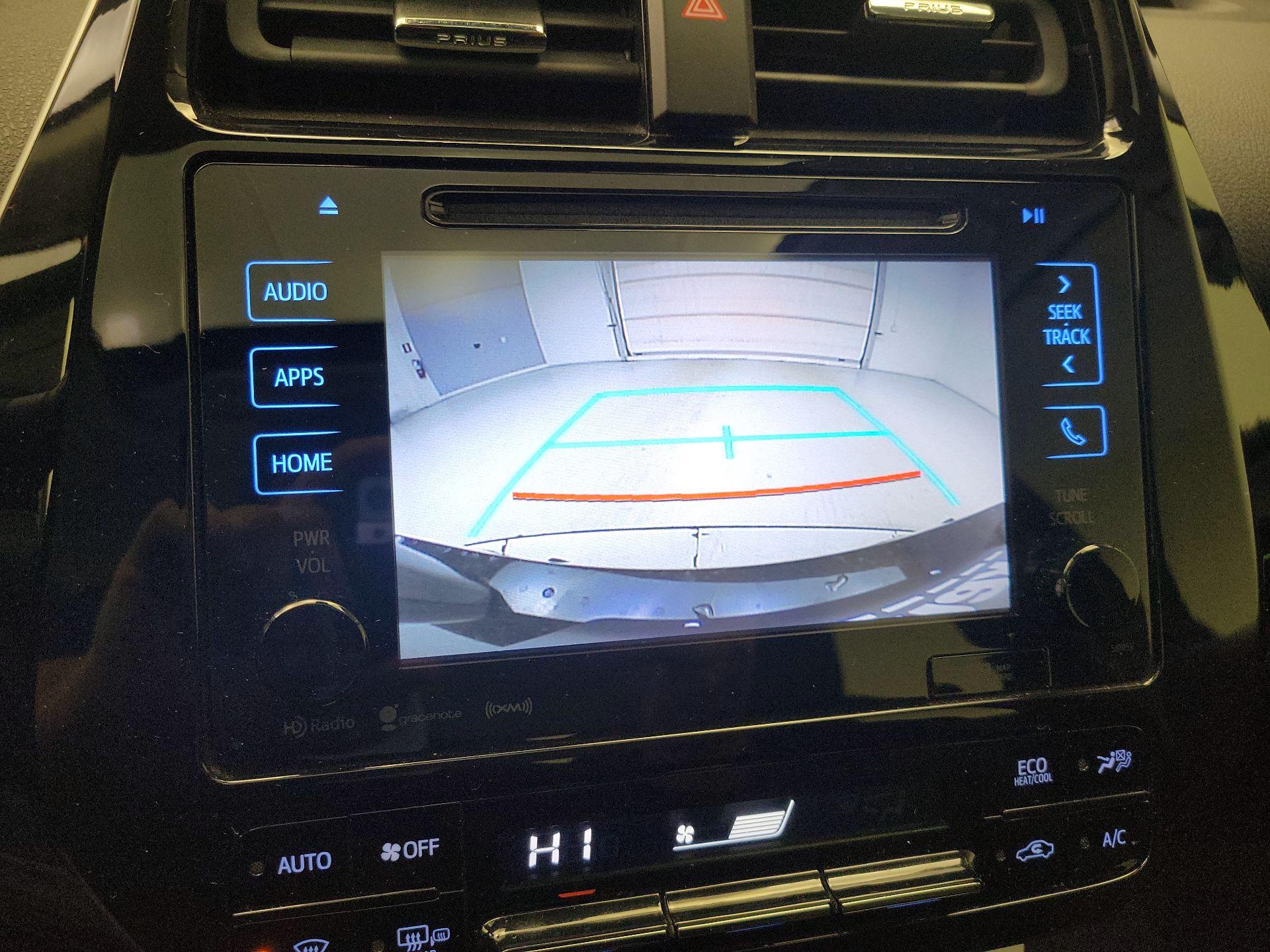 Thumbnail: 2018 Toyota Prius - 15