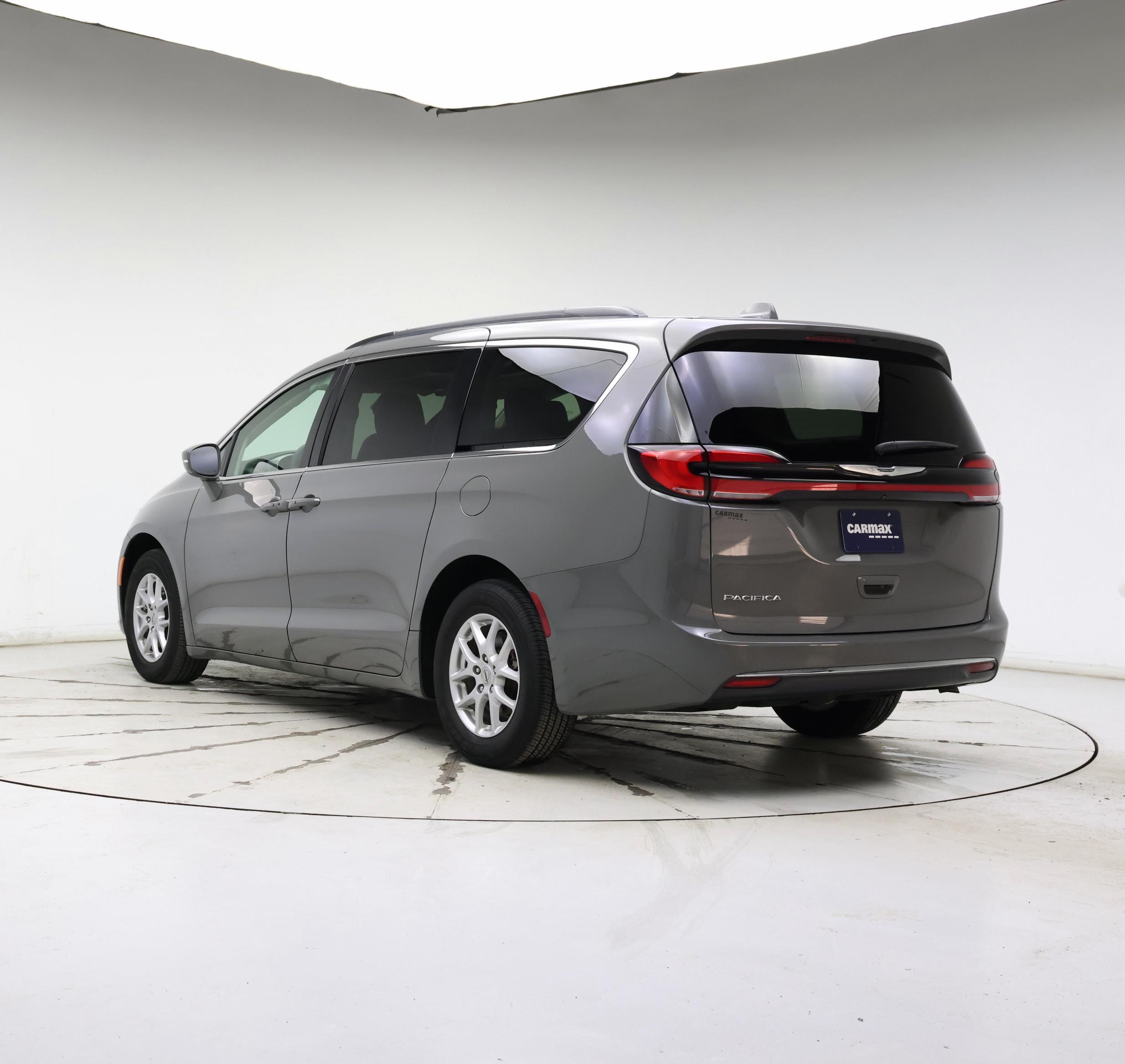 Thumbnail: 2022 Chrysler Pacifica - 2