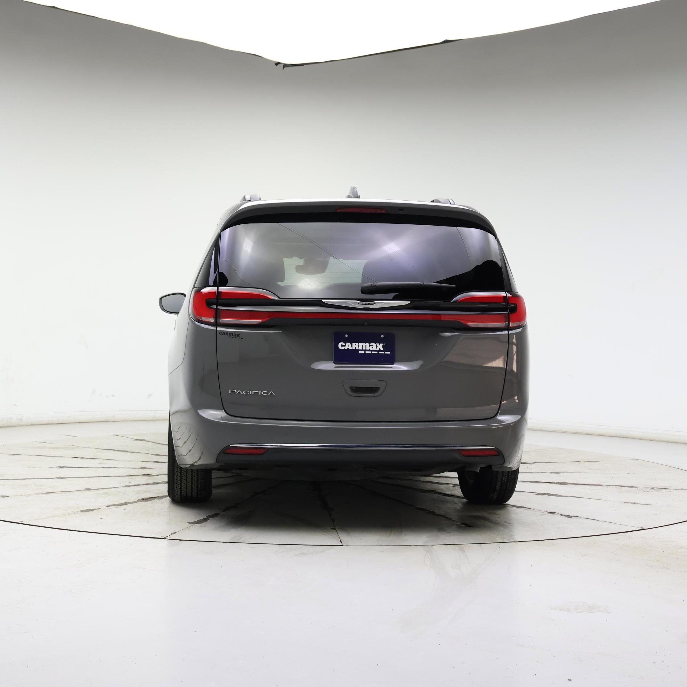 Thumbnail: 2022 Chrysler Pacifica - 6