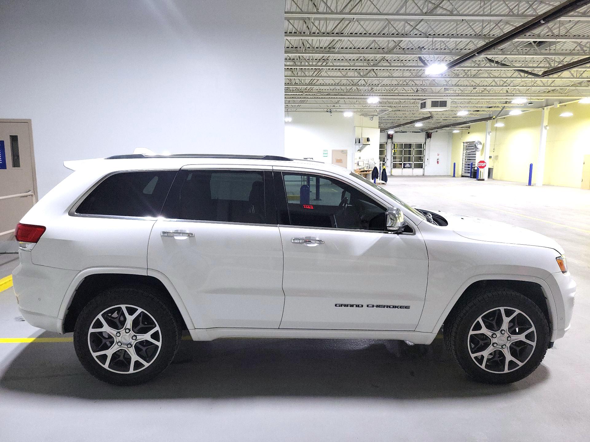 Thumbnail: 2019 Jeep Grand Cherokee - 4