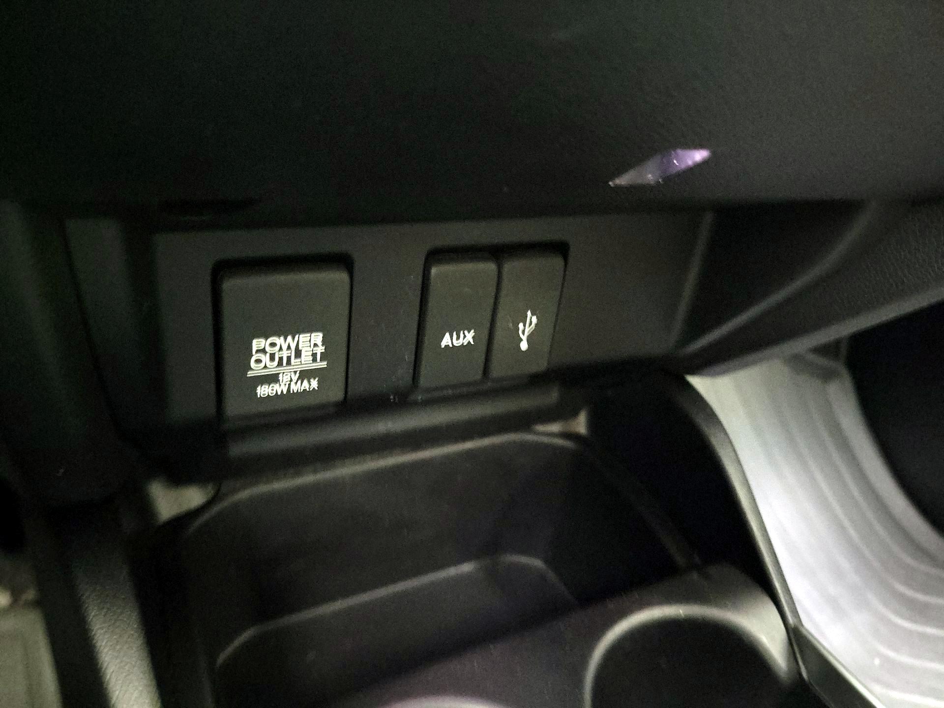 Thumbnail: 2016 Honda Fit - 18