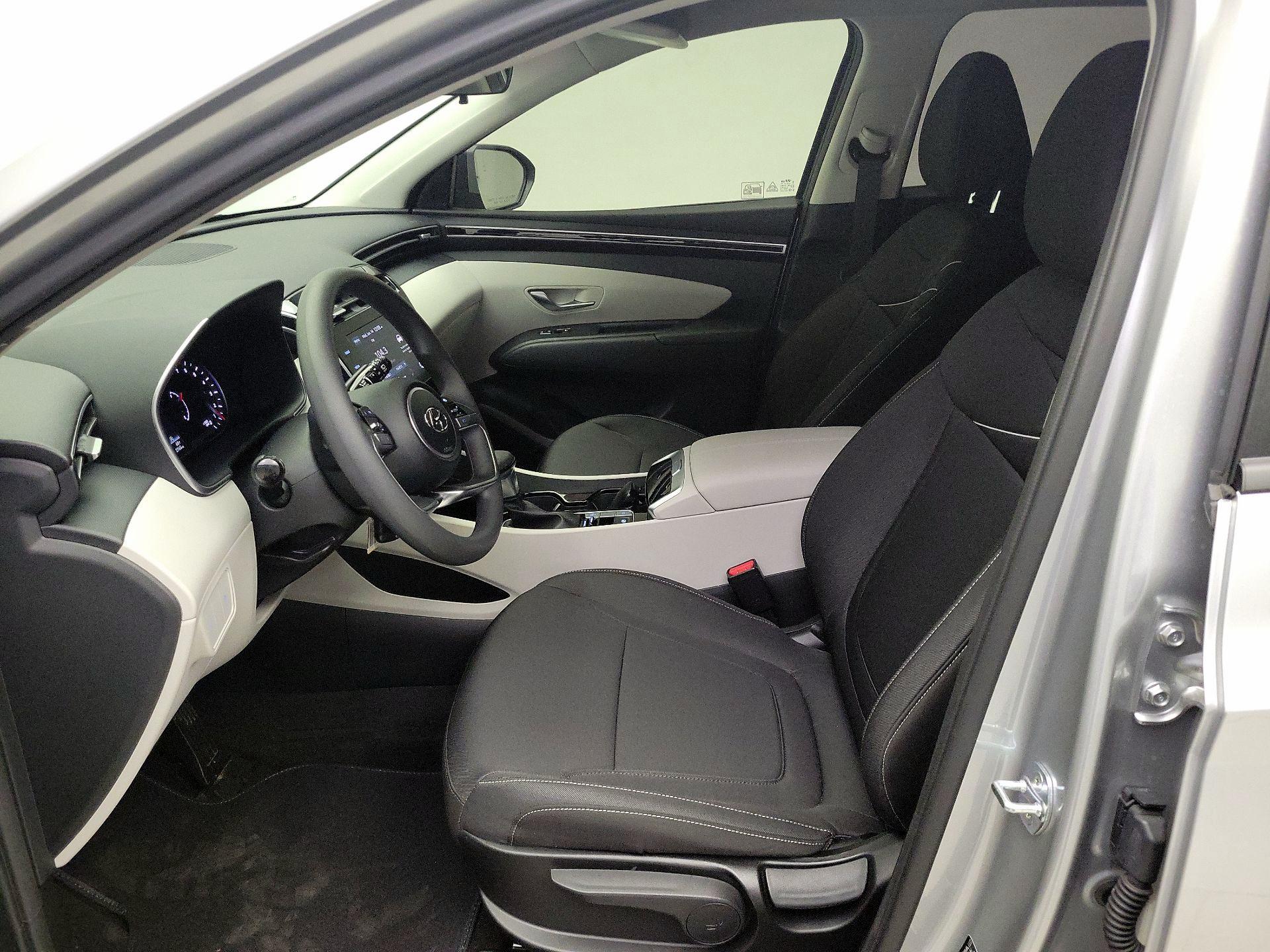 Thumbnail: 2022 Hyundai Tucson - 11