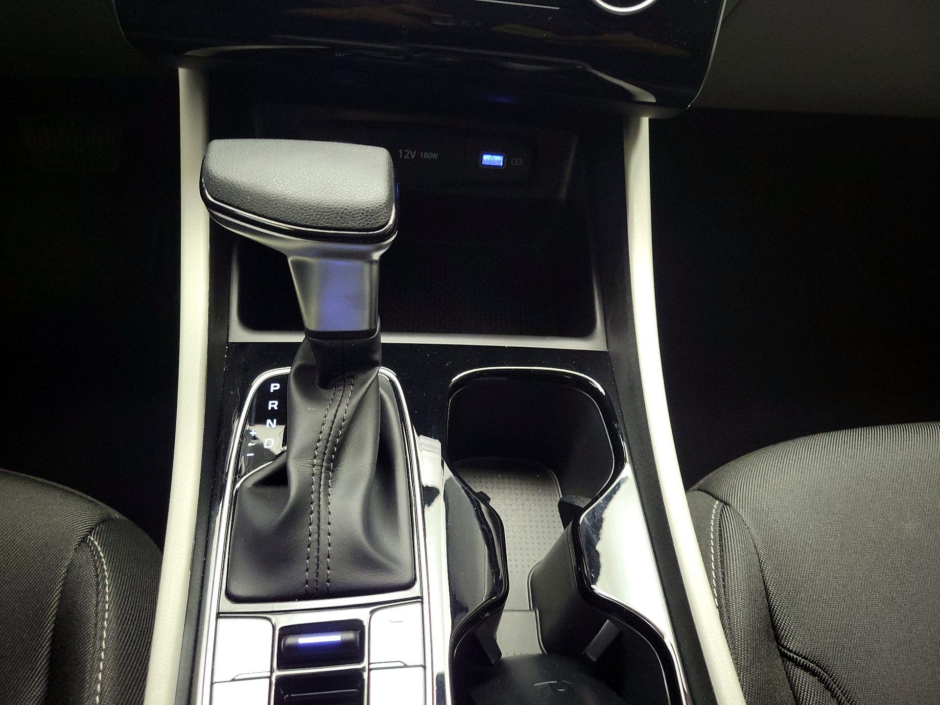 Thumbnail: 2022 Hyundai Tucson - 17