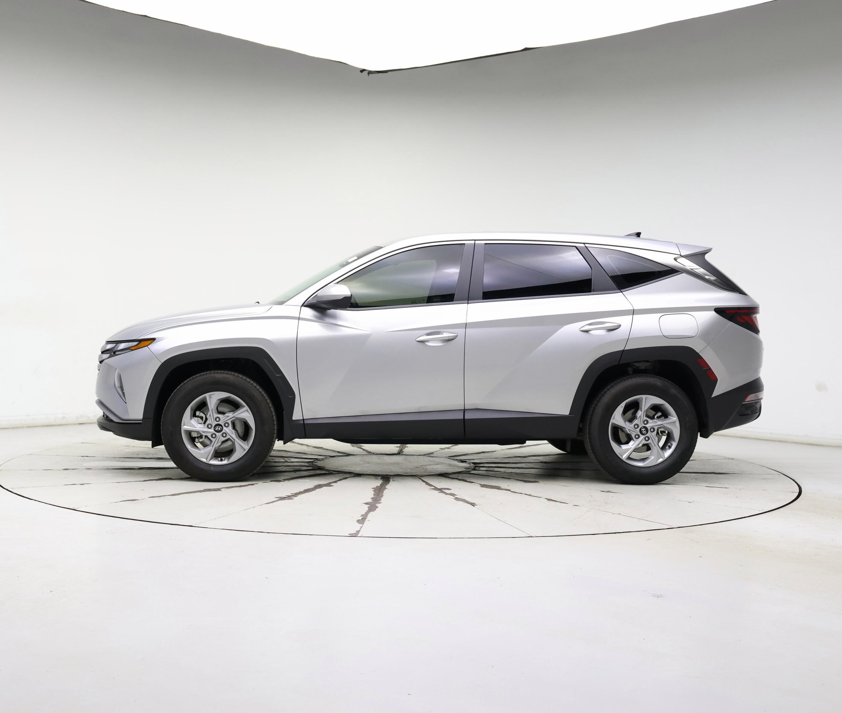 Thumbnail: 2022 Hyundai Tucson - 3