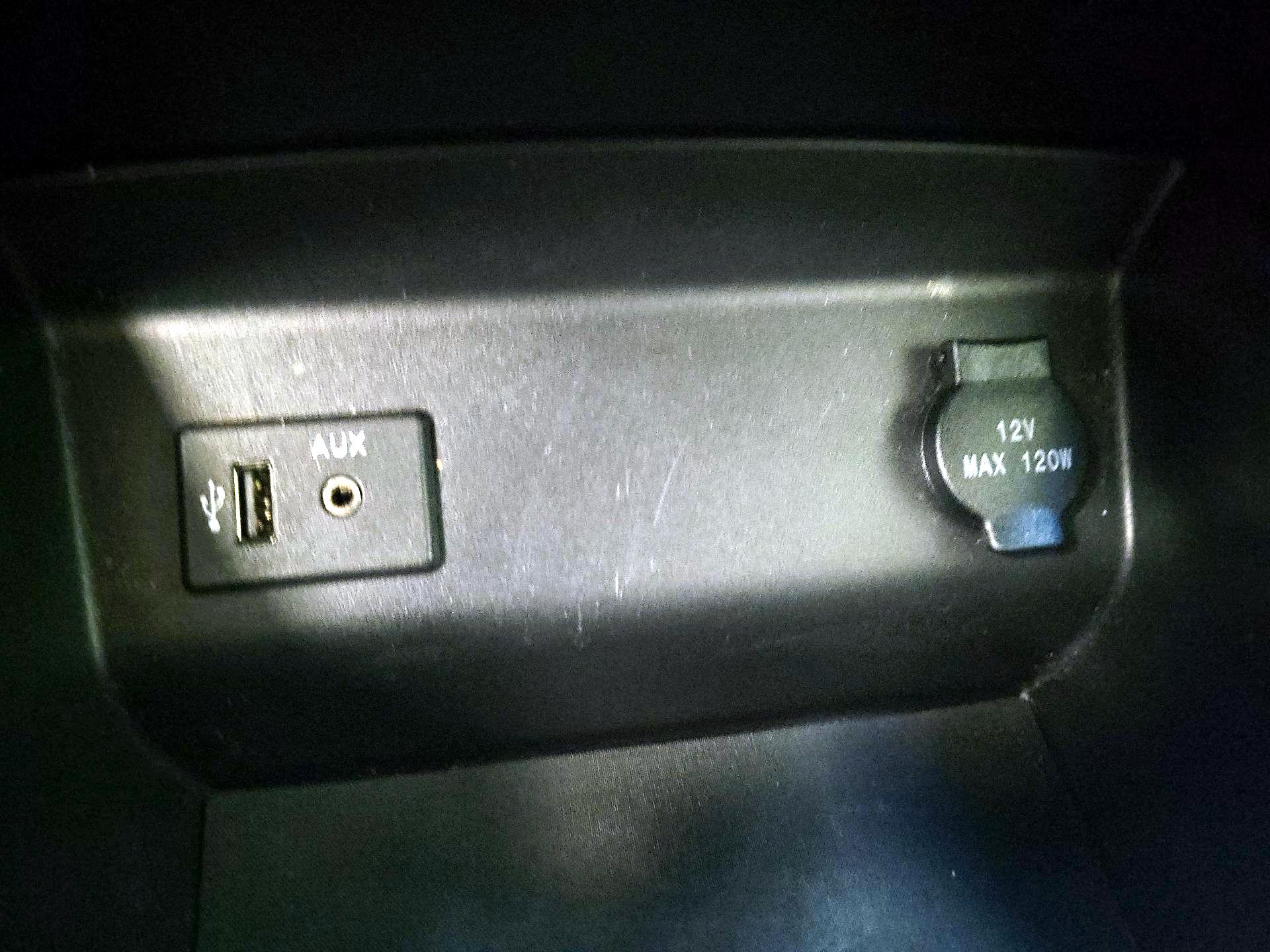 Thumbnail: 2016 Nissan Altima - 18