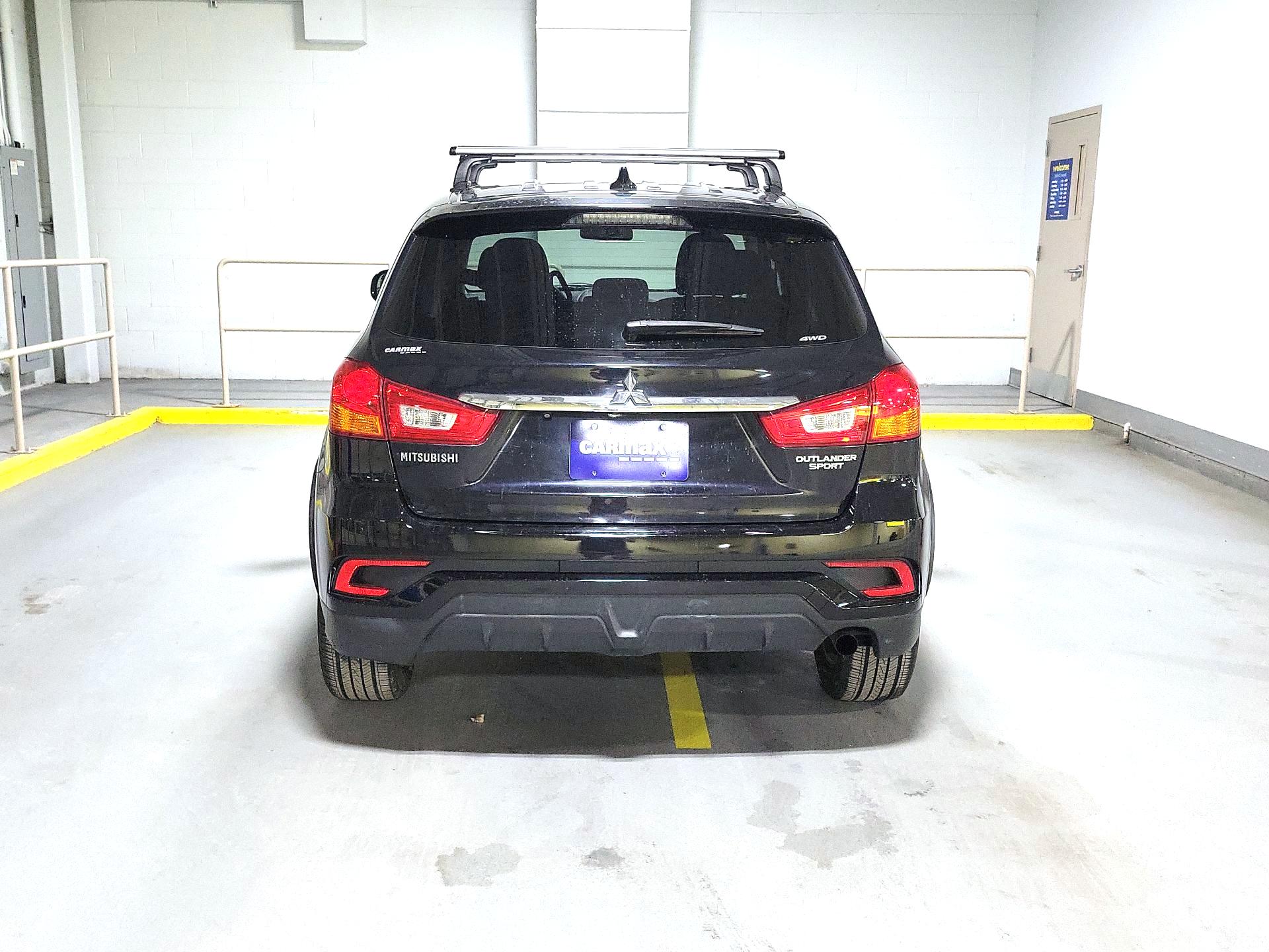 Thumbnail: 2018 Mitsubishi Outlander Sport - 6