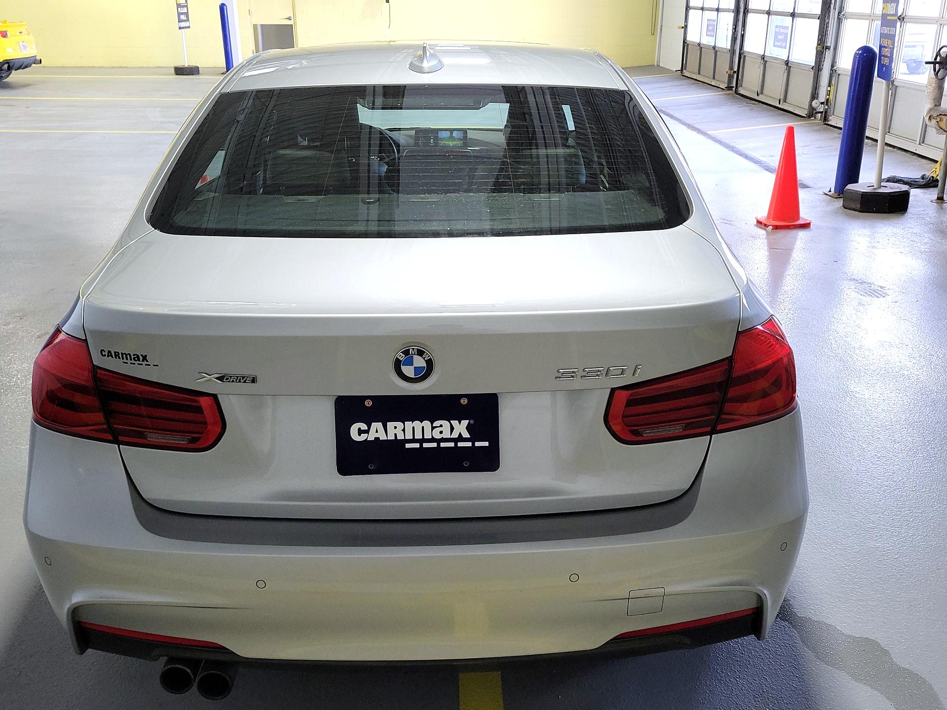 Thumbnail: 2017 BMW 3 Series - 6