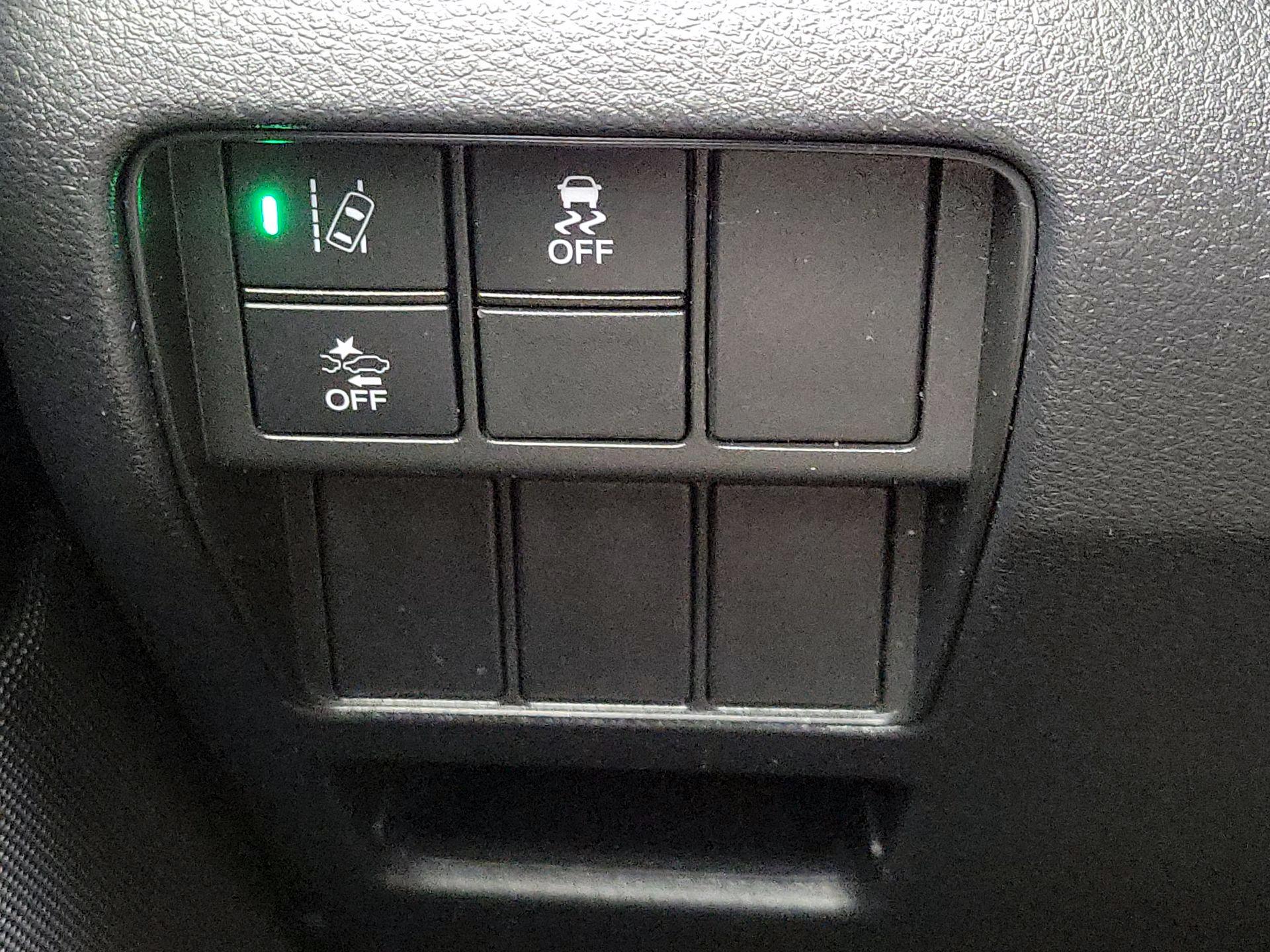 Thumbnail: 2020 Honda CR-V - 13