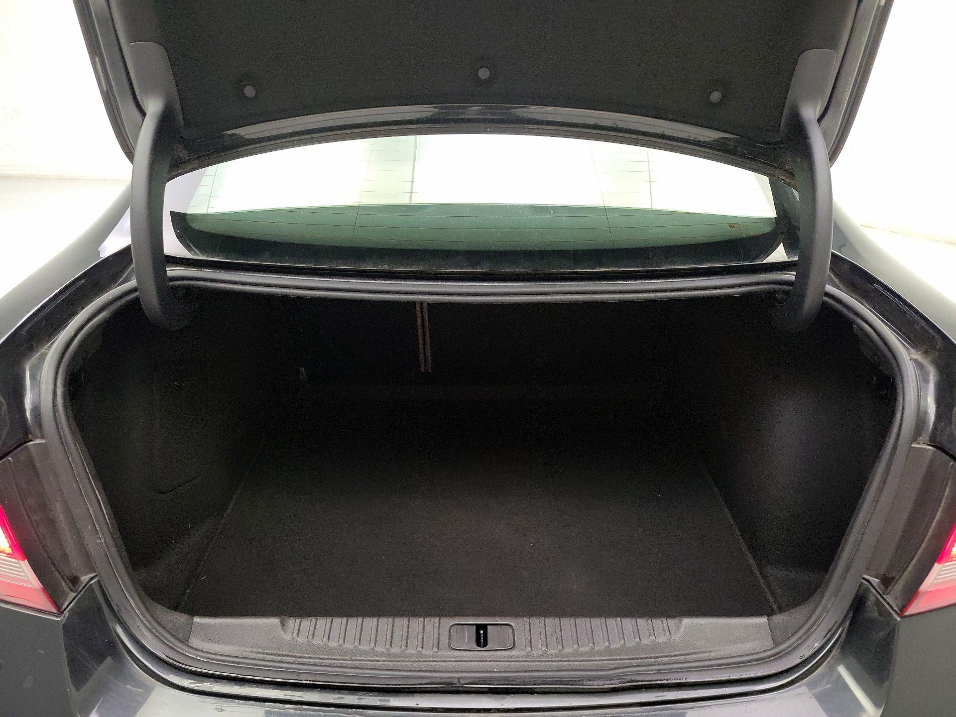 Thumbnail: 2015 Buick Verano - 19