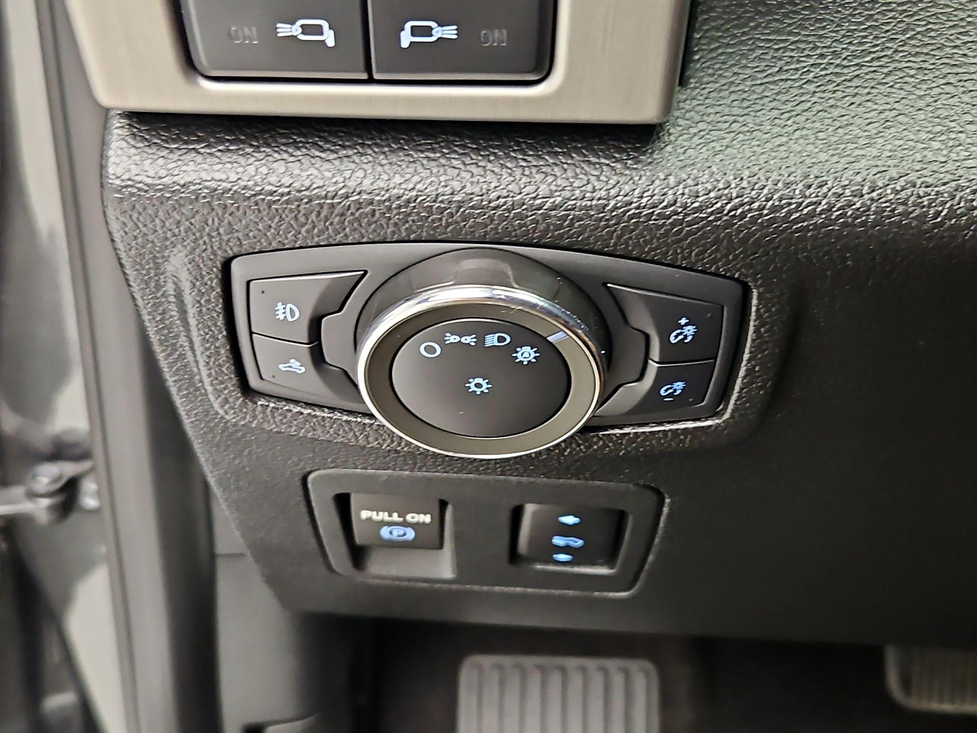 Thumbnail: 2020 Ford F-150 - 13
