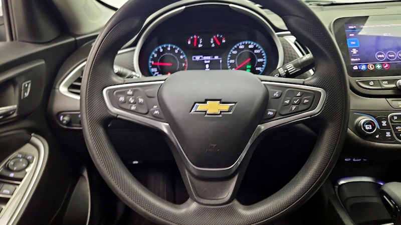 2023 Chevrolet Malibu LT 10