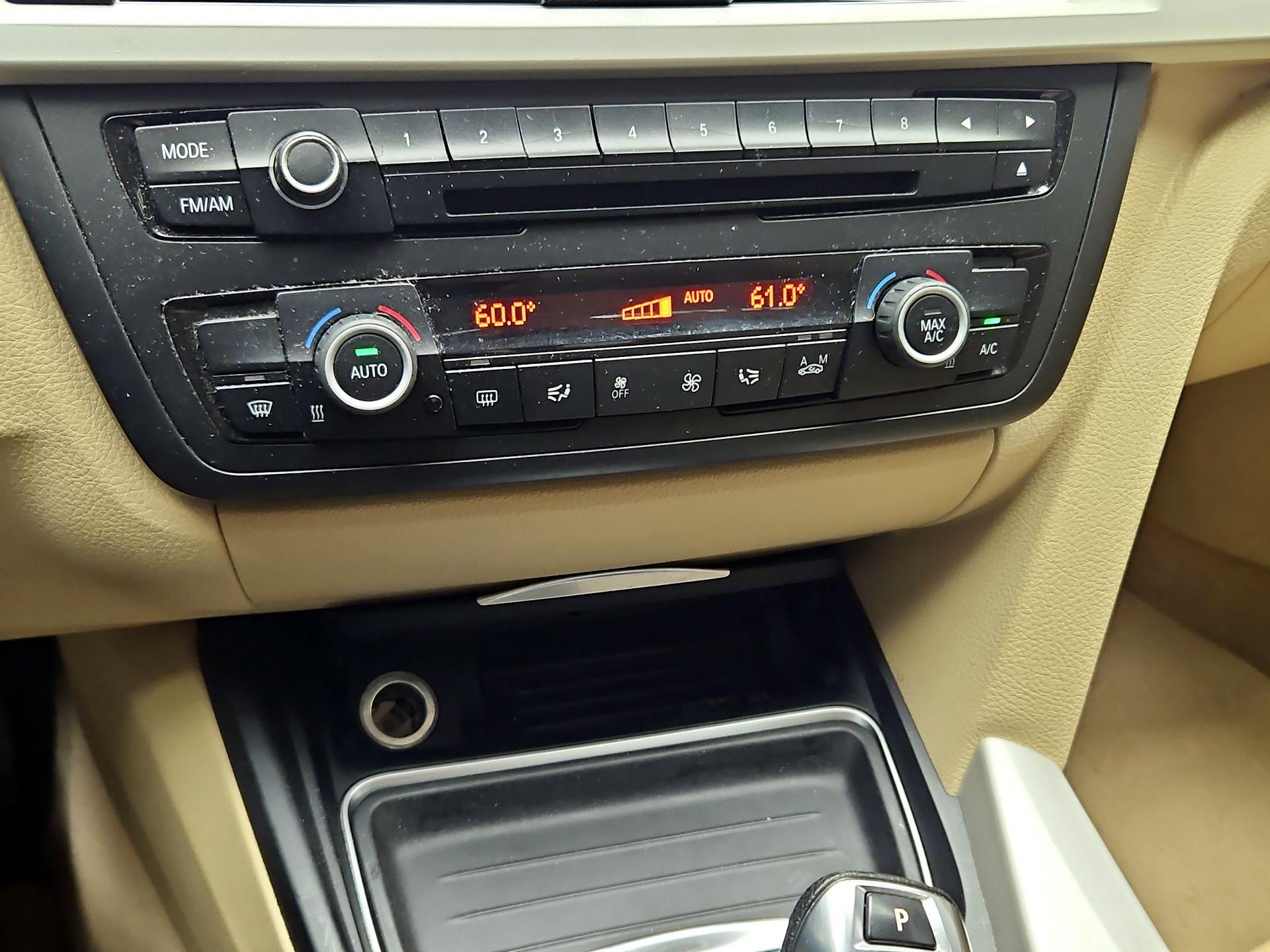Thumbnail: 2014 BMW 3 Series - 15