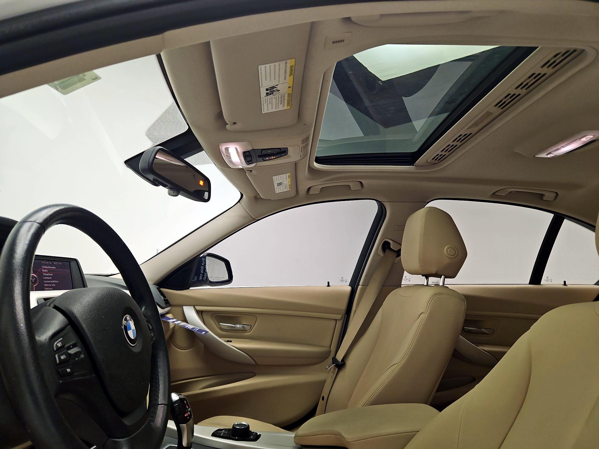Thumbnail: 2014 BMW 3 Series - 18