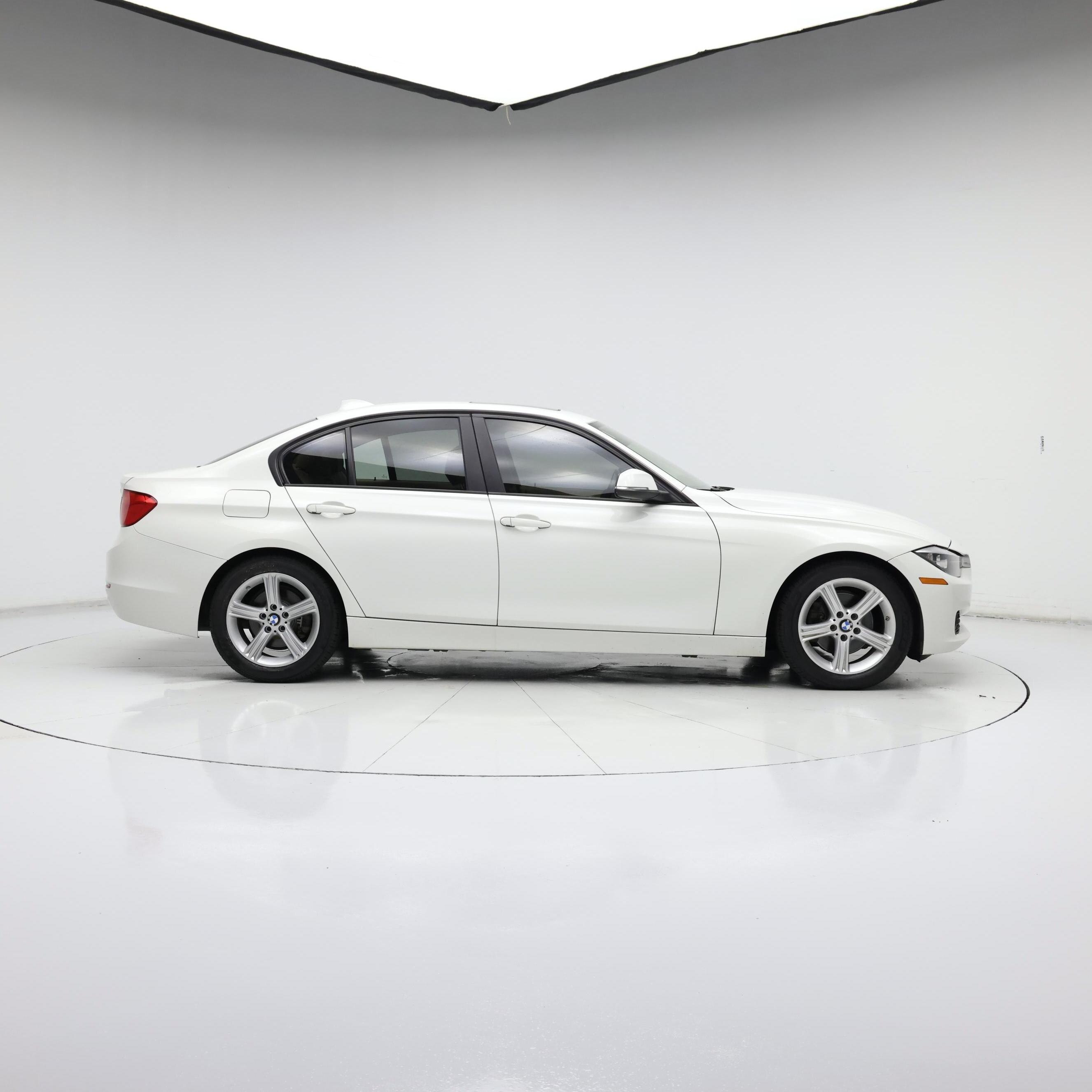 Thumbnail: 2014 BMW 3 Series - 7