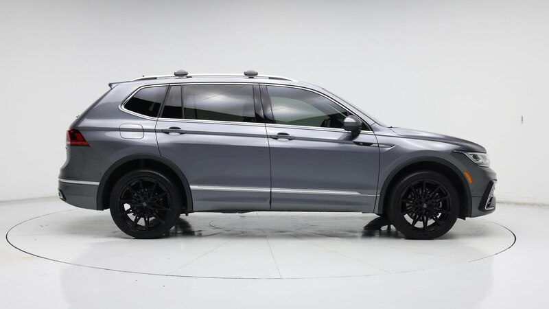2022 Volkswagen Tiguan SE R-Line 7