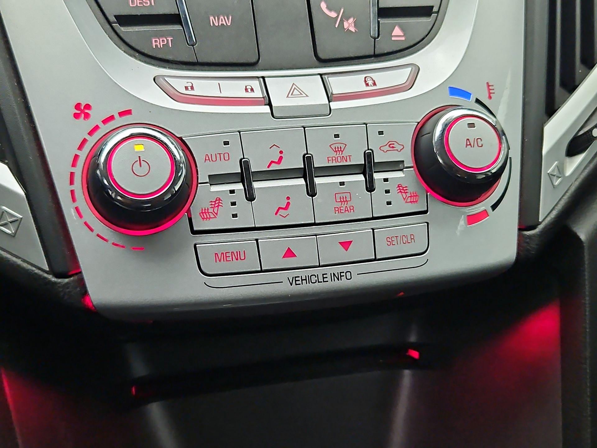 Thumbnail: 2014 GMC Terrain - 16