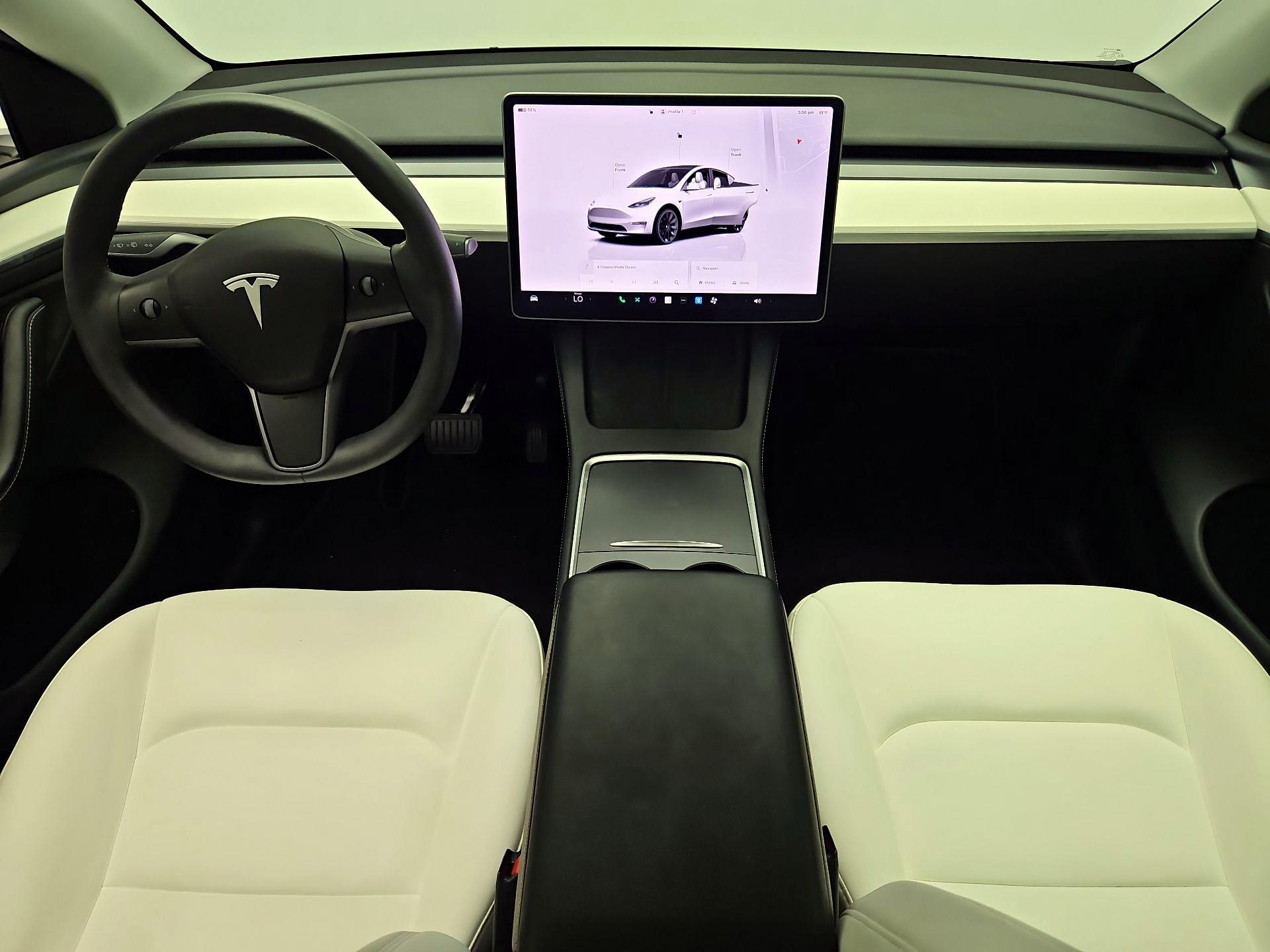 Thumbnail: 2024 Tesla Model Y - 9