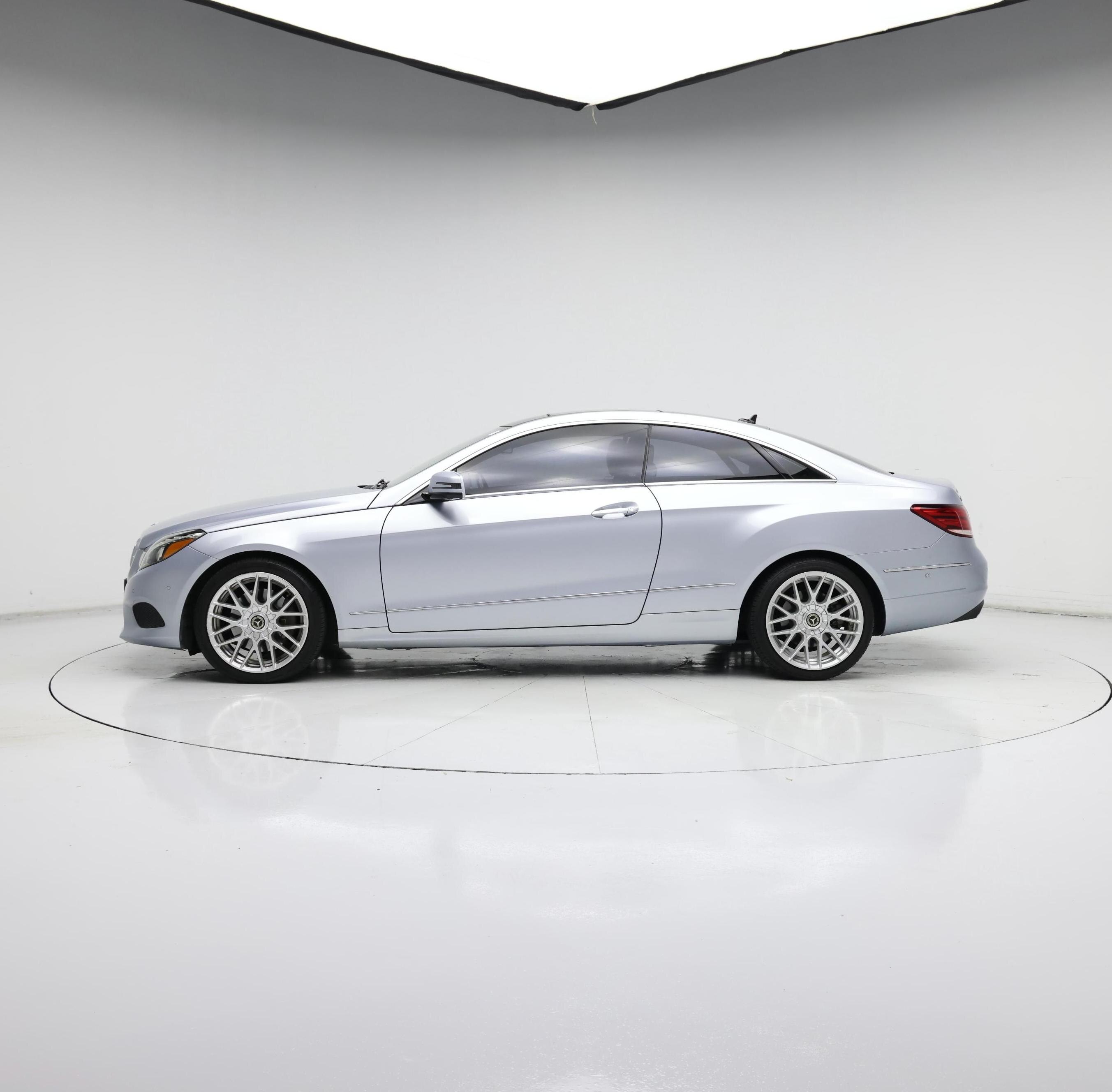 Thumbnail: 2015 Mercedes-Benz E-Class - 3