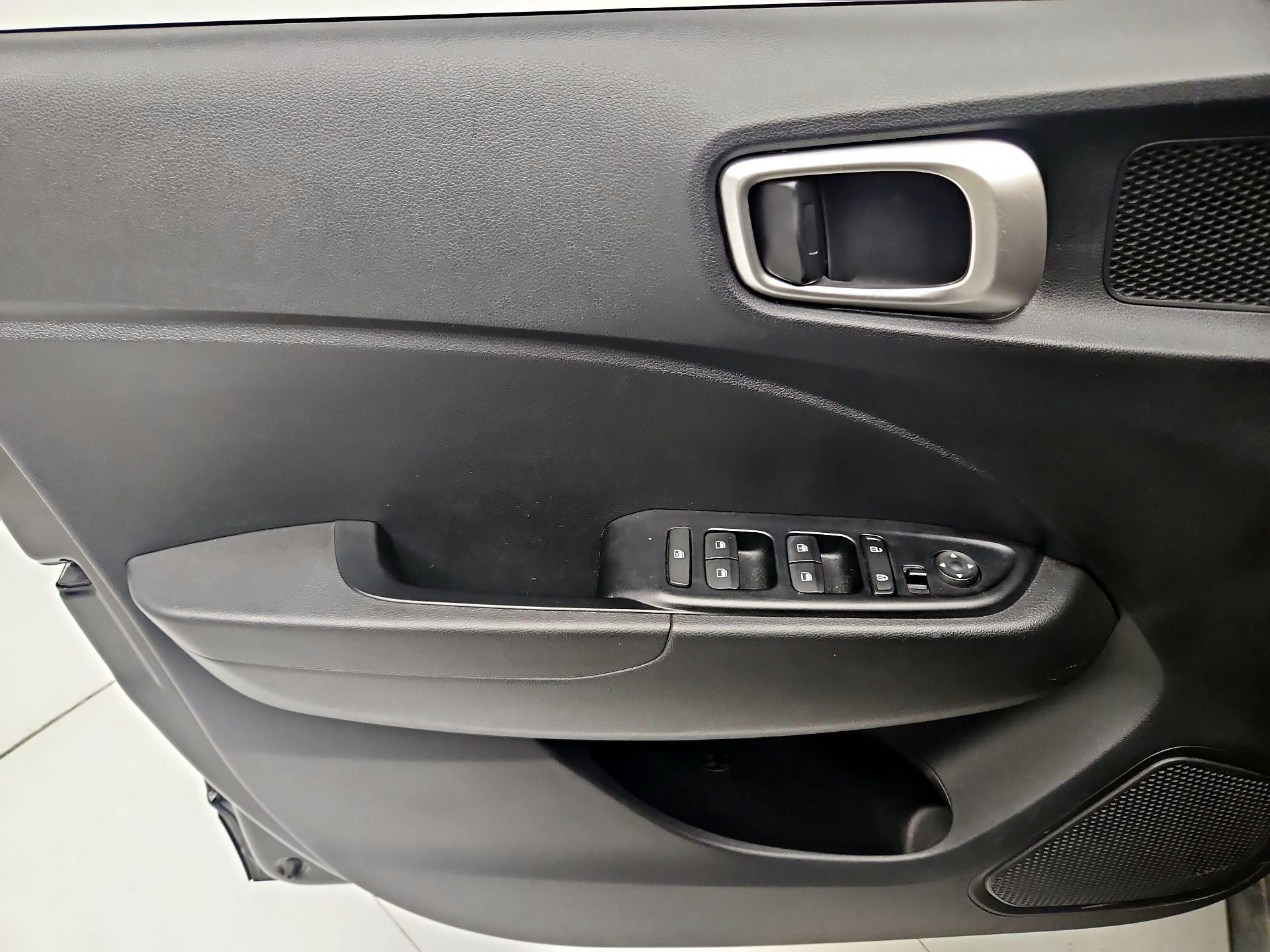 Thumbnail: 2020 Hyundai Venue - 12