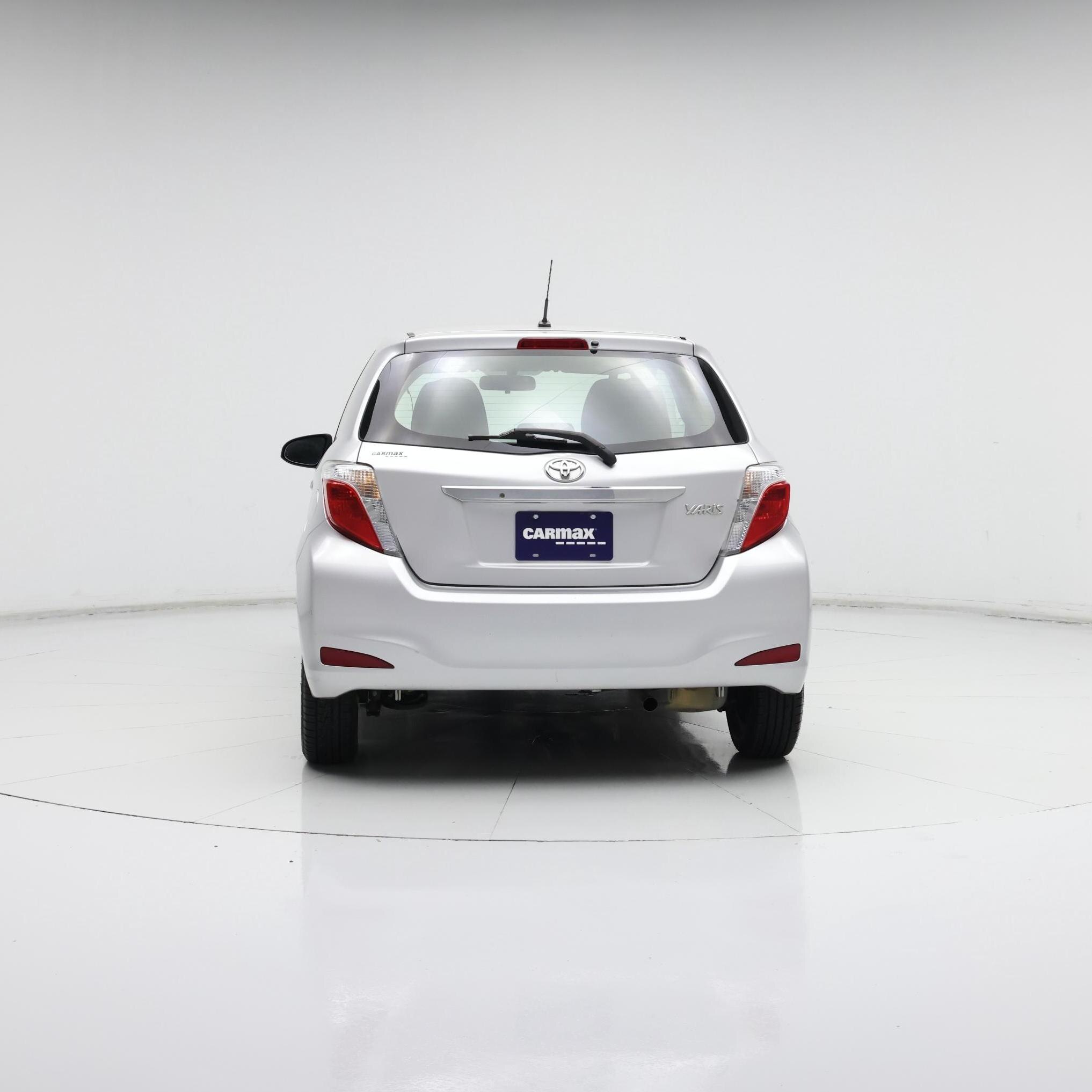 Thumbnail: 2014 Toyota Yaris - 6