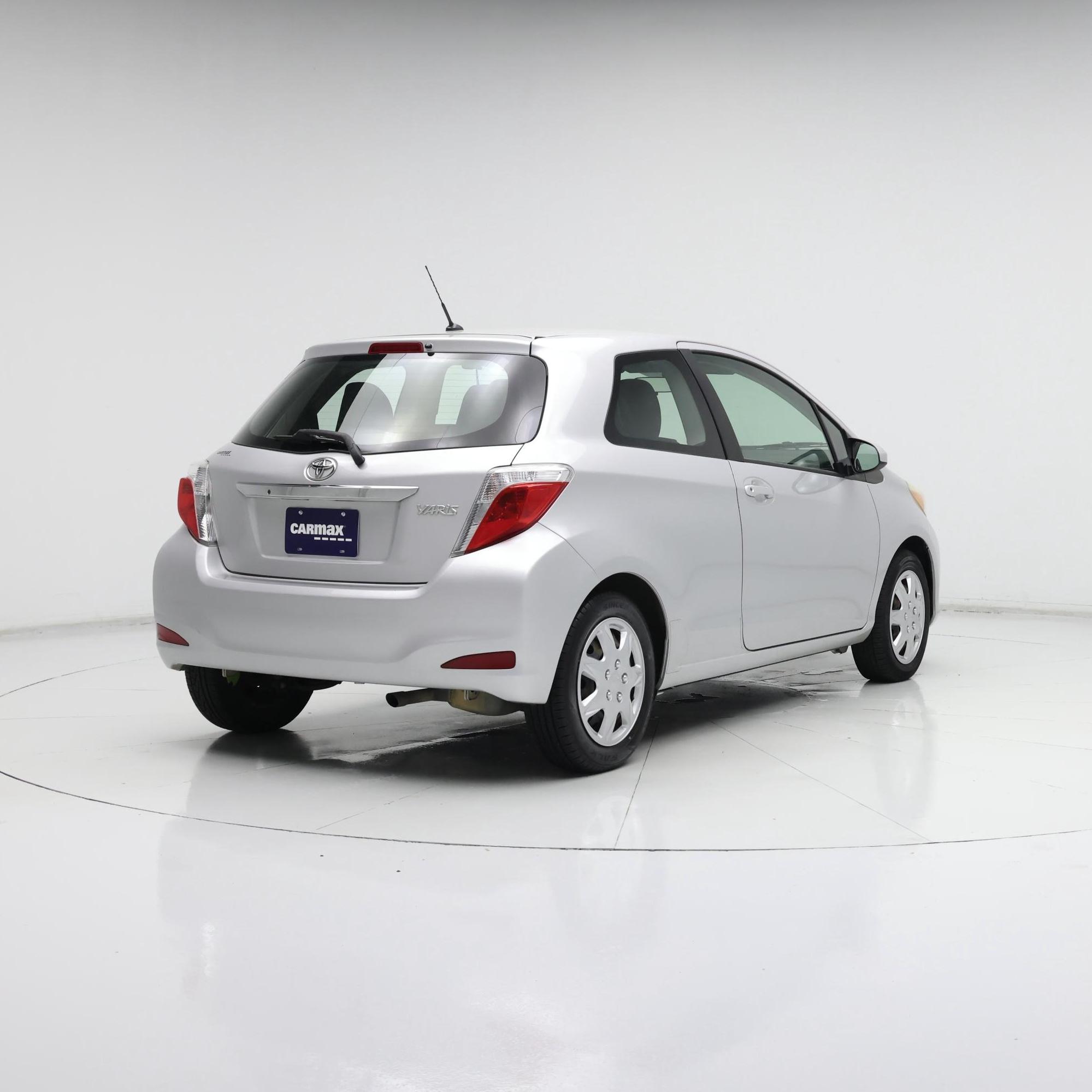 Thumbnail: 2014 Toyota Yaris - 8