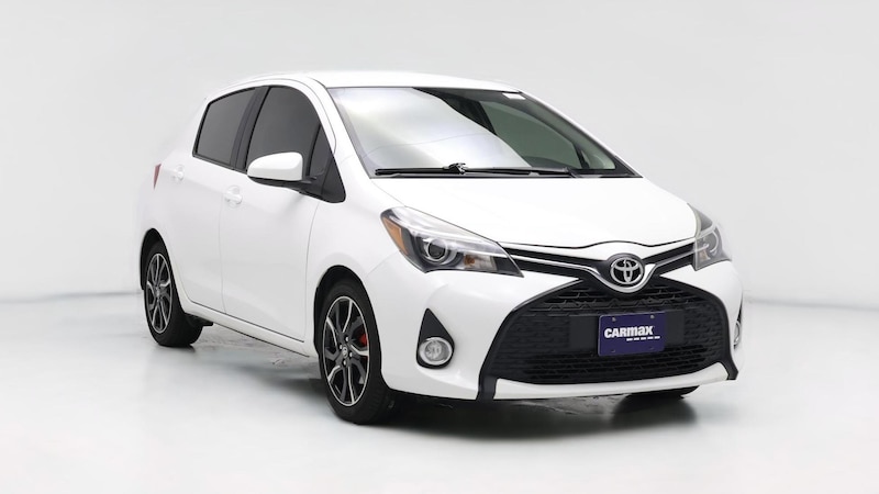 2015 Toyota Yaris SE Hero Image