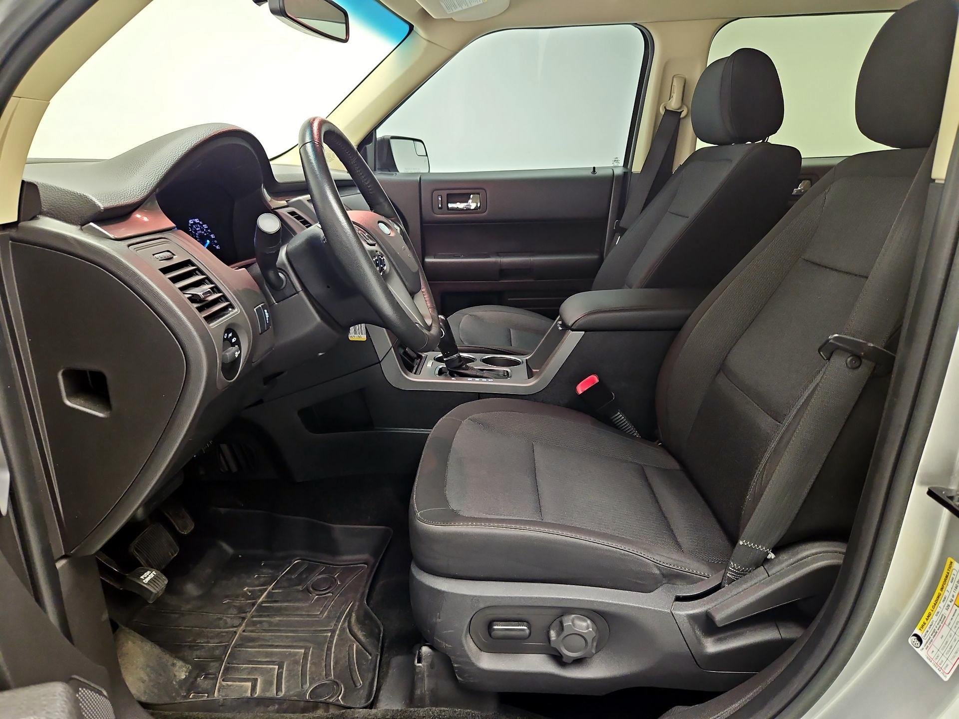 Thumbnail: 2019 Ford Flex - 11