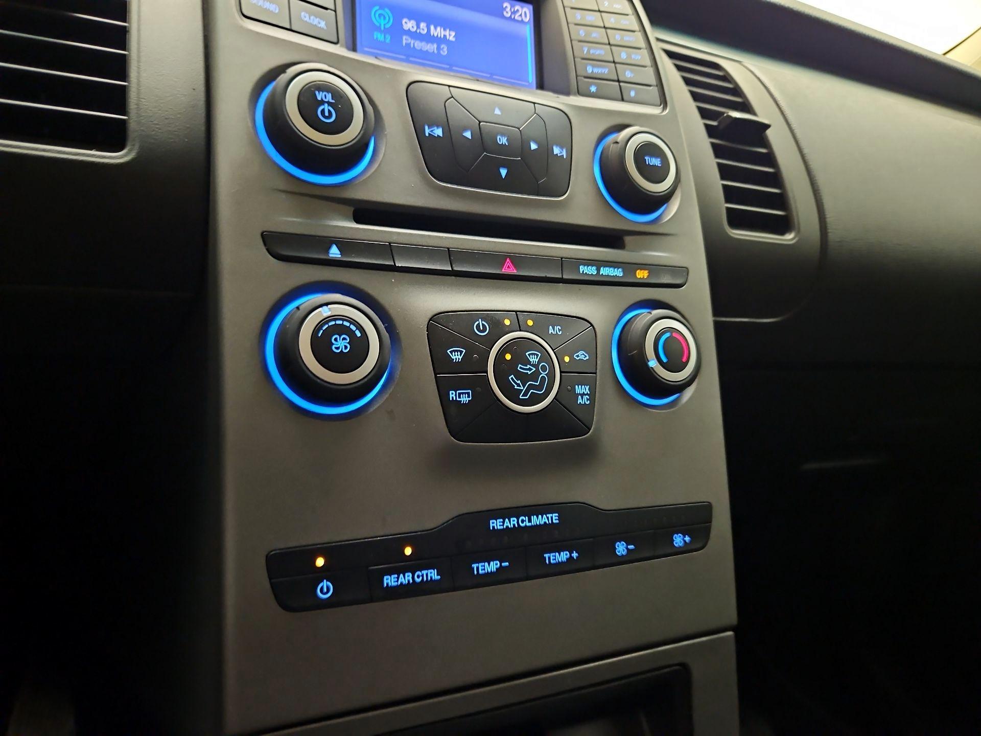 Thumbnail: 2019 Ford Flex - 15