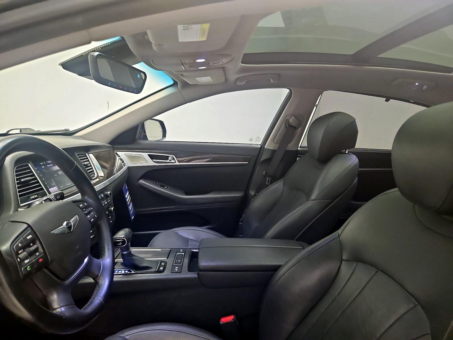 Thumbnail: 2018 Genesis G80 - 20