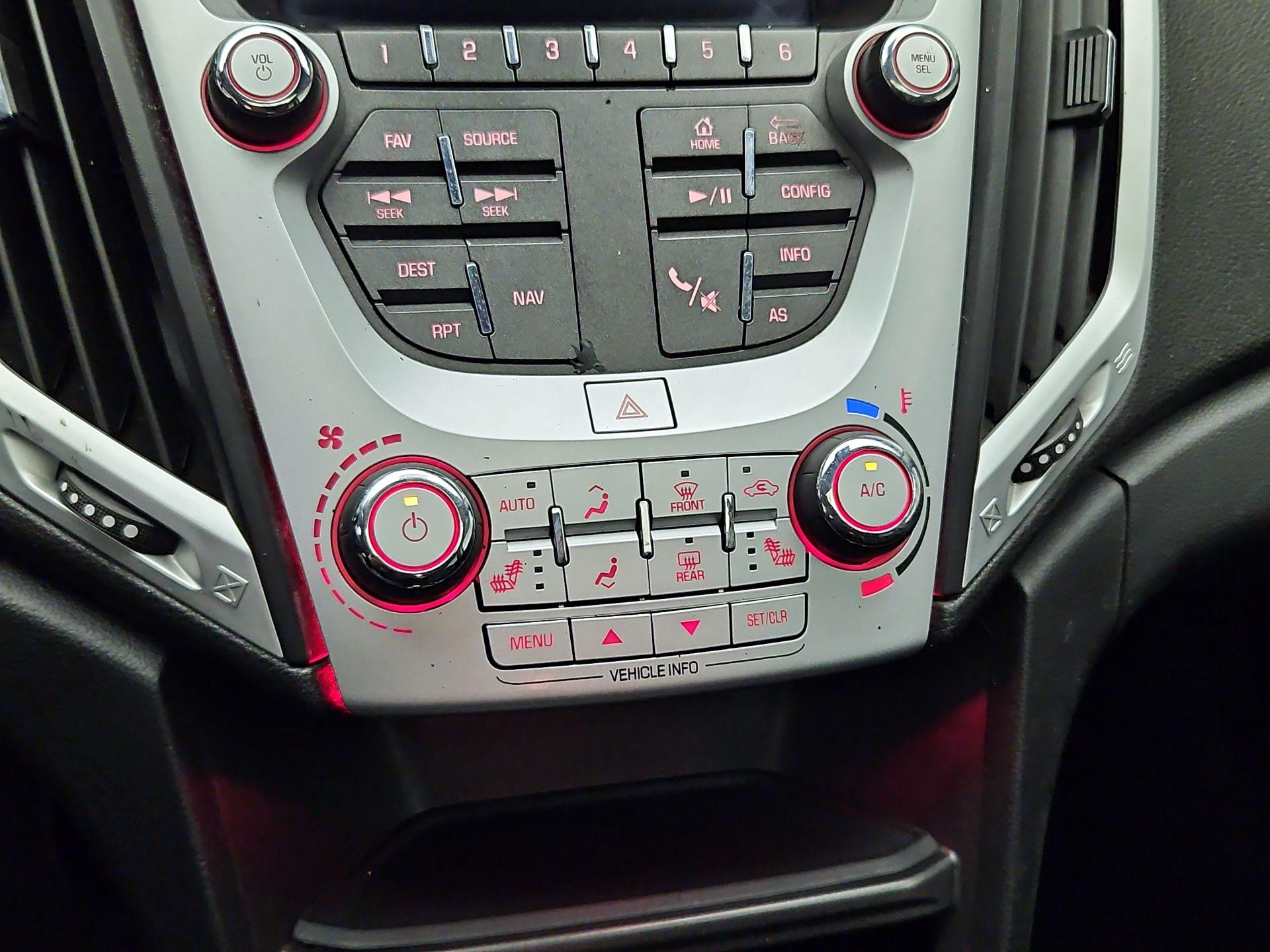 Thumbnail: 2017 GMC Terrain - 15