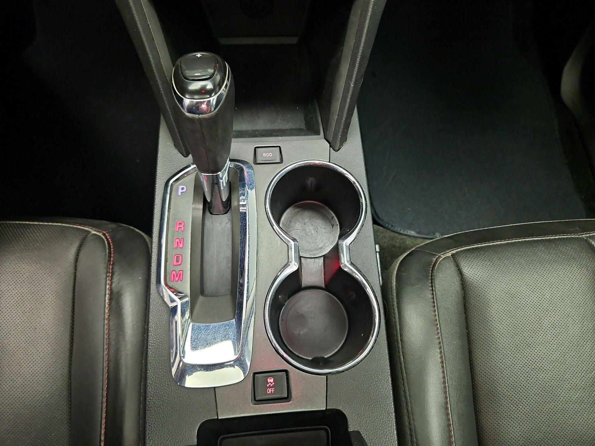 Thumbnail: 2017 GMC Terrain - 16