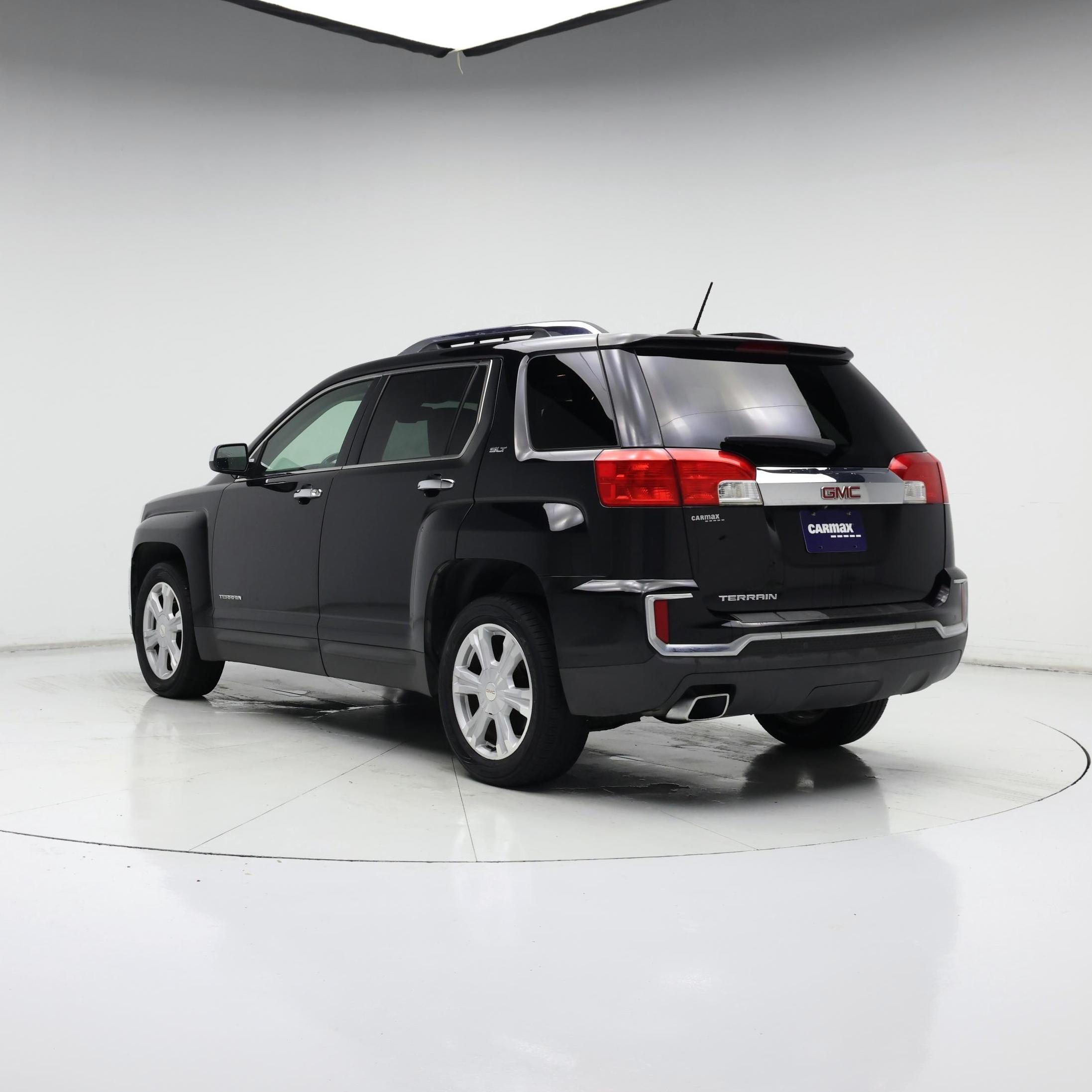 Thumbnail: 2017 GMC Terrain - 2