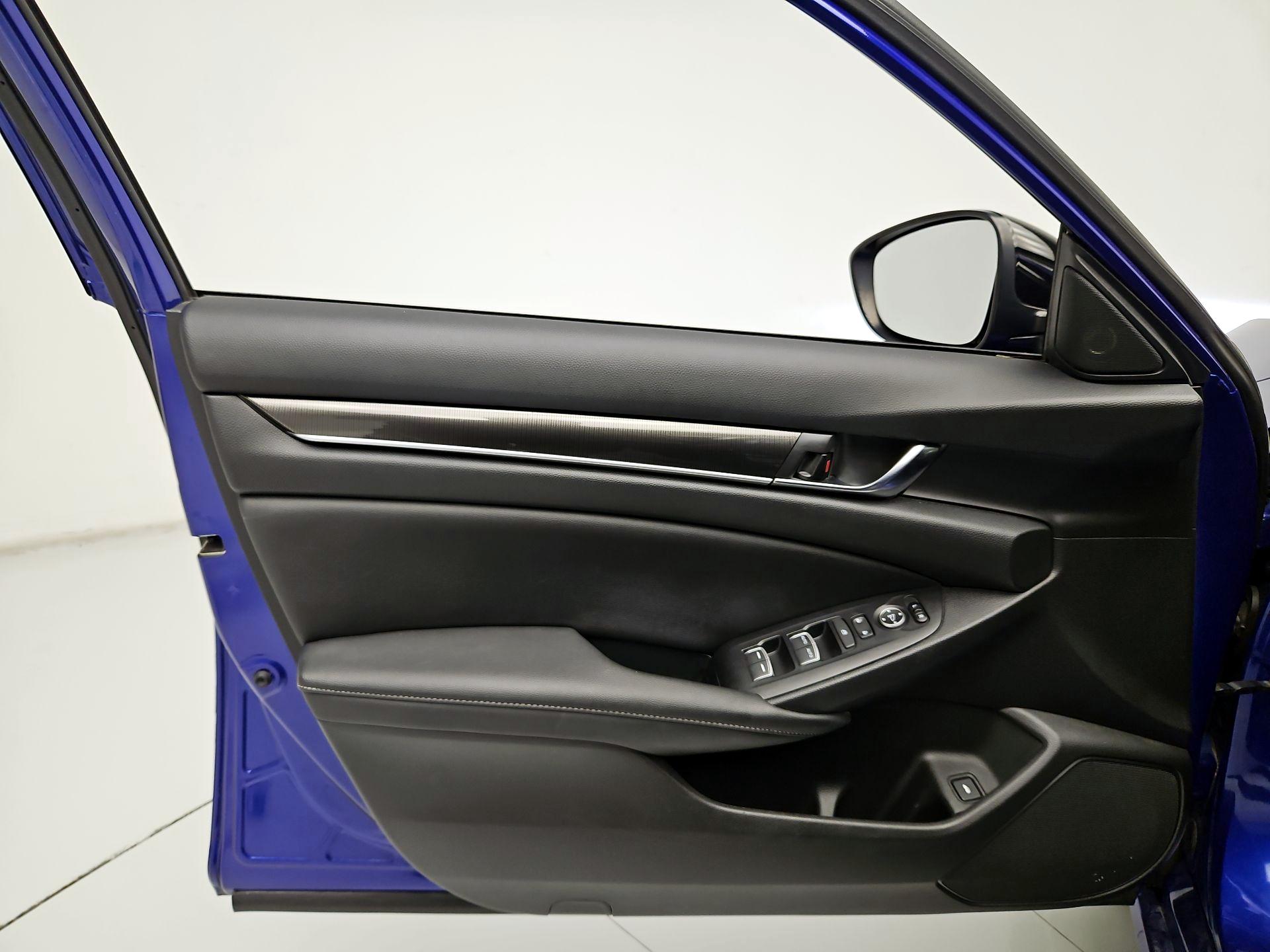Thumbnail: 2021 Honda Accord - 12