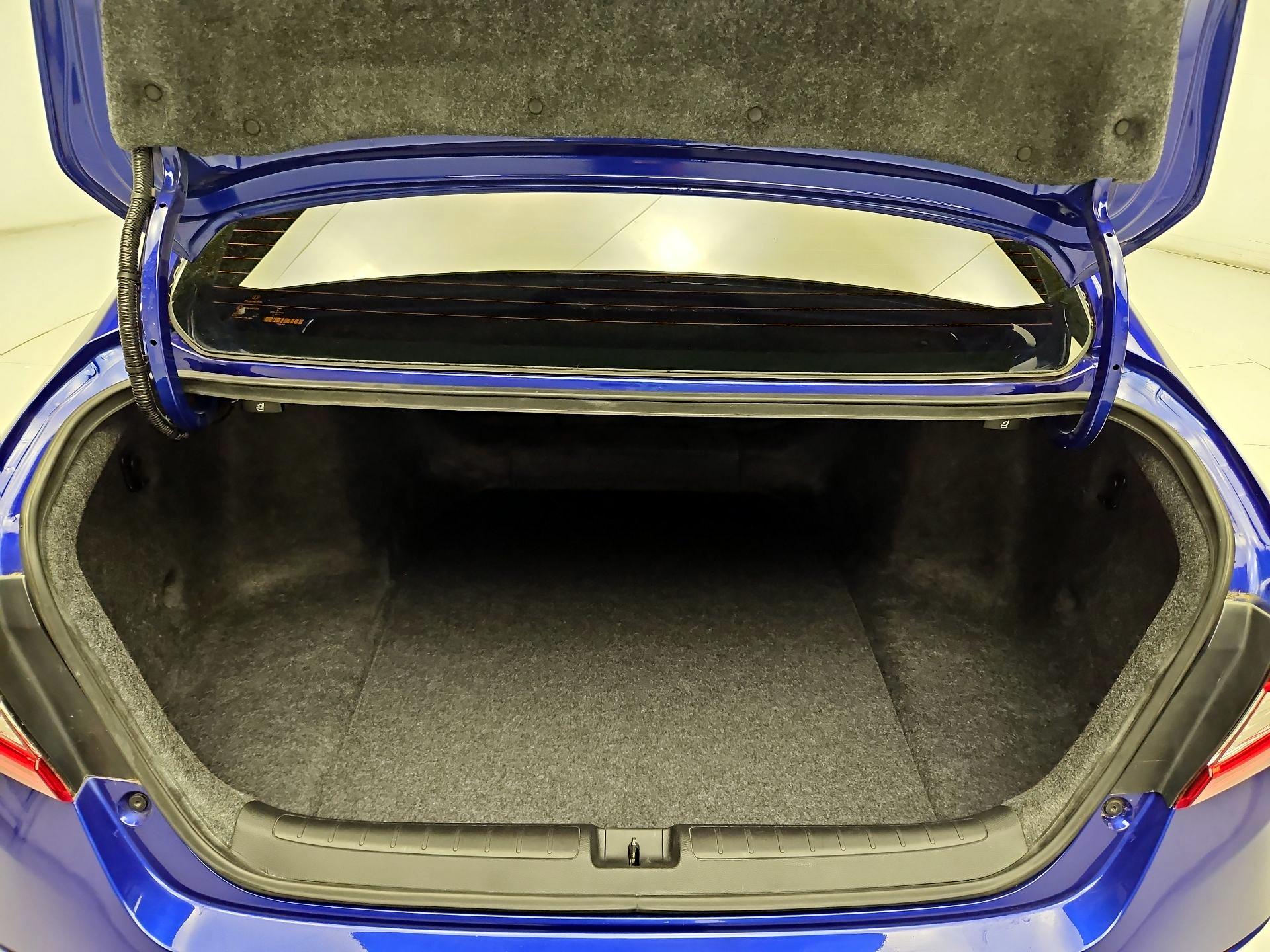 Thumbnail: 2021 Honda Accord - 18